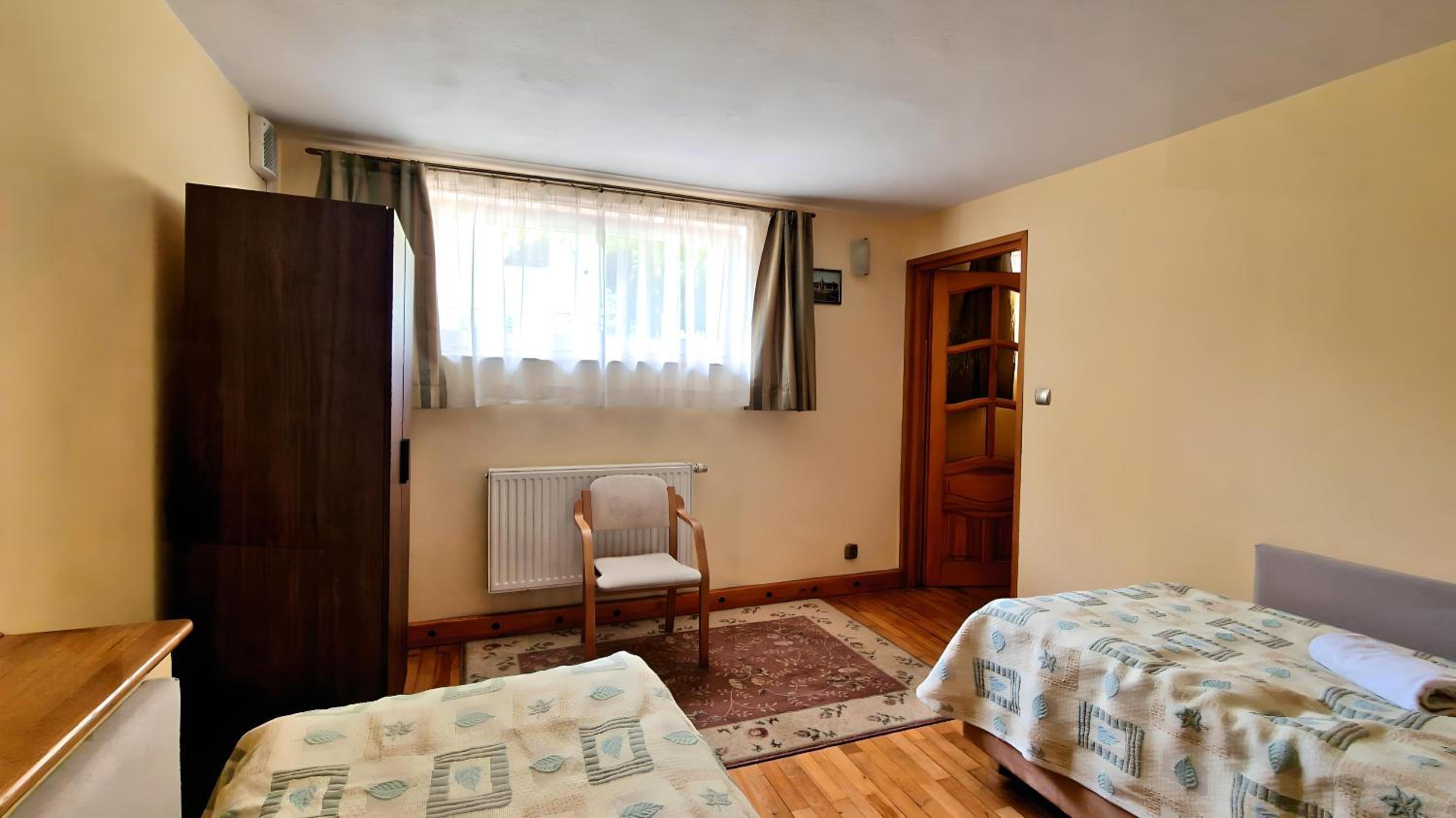 One-Bedroom Apartment (4 Adults) photo 1
