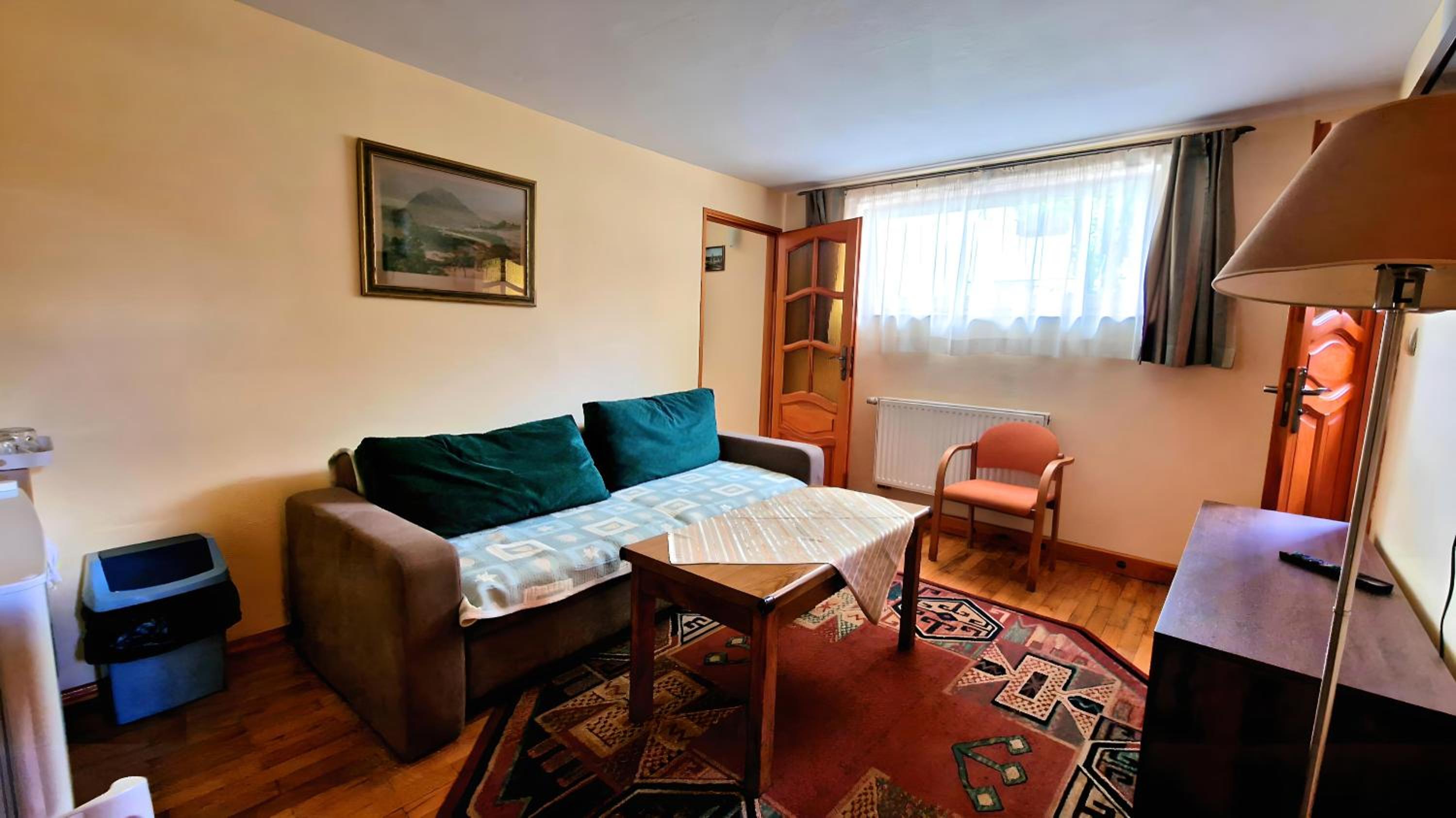 One-Bedroom Apartment (4 Adults) photo 2