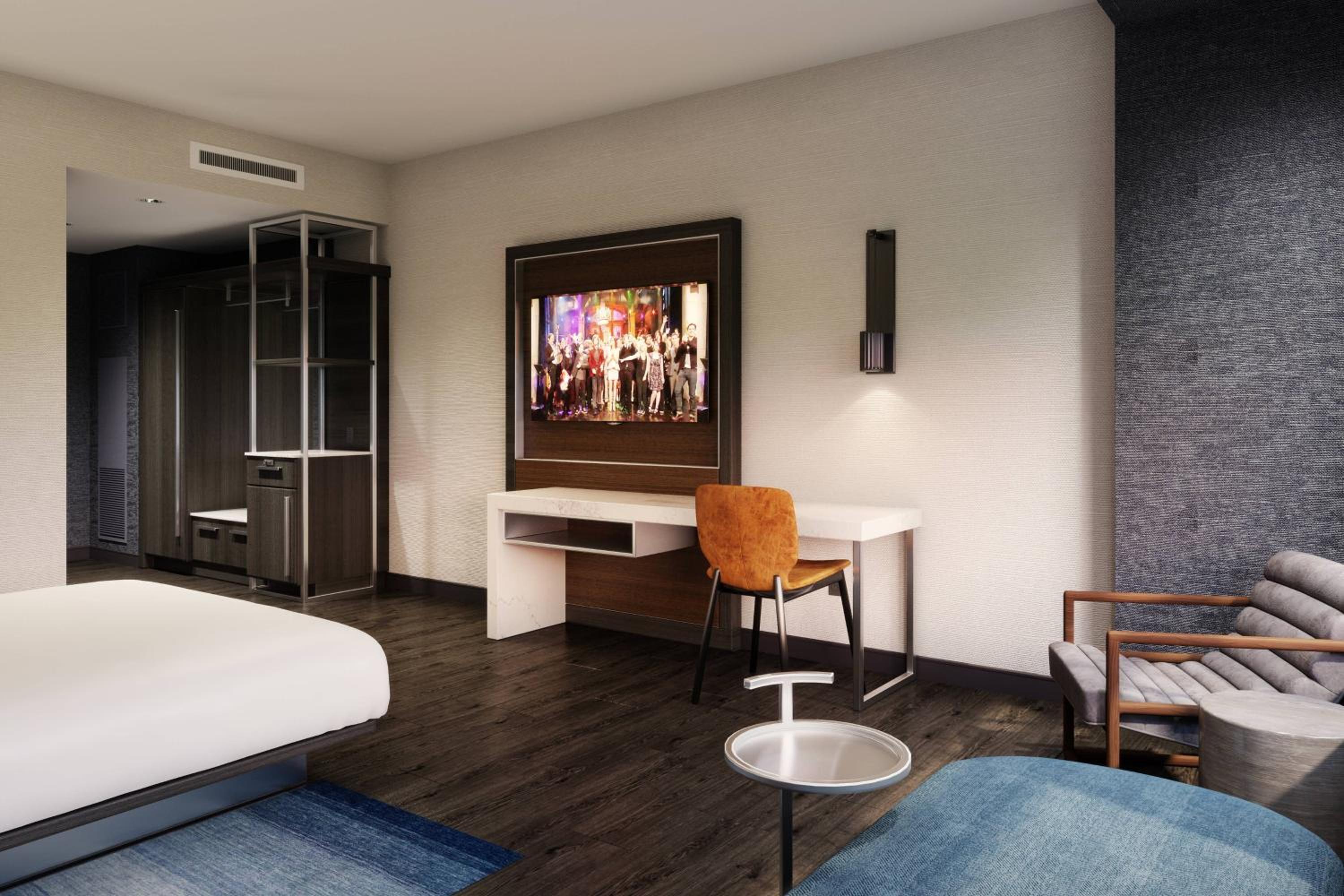 King Guest Room - Photo 4