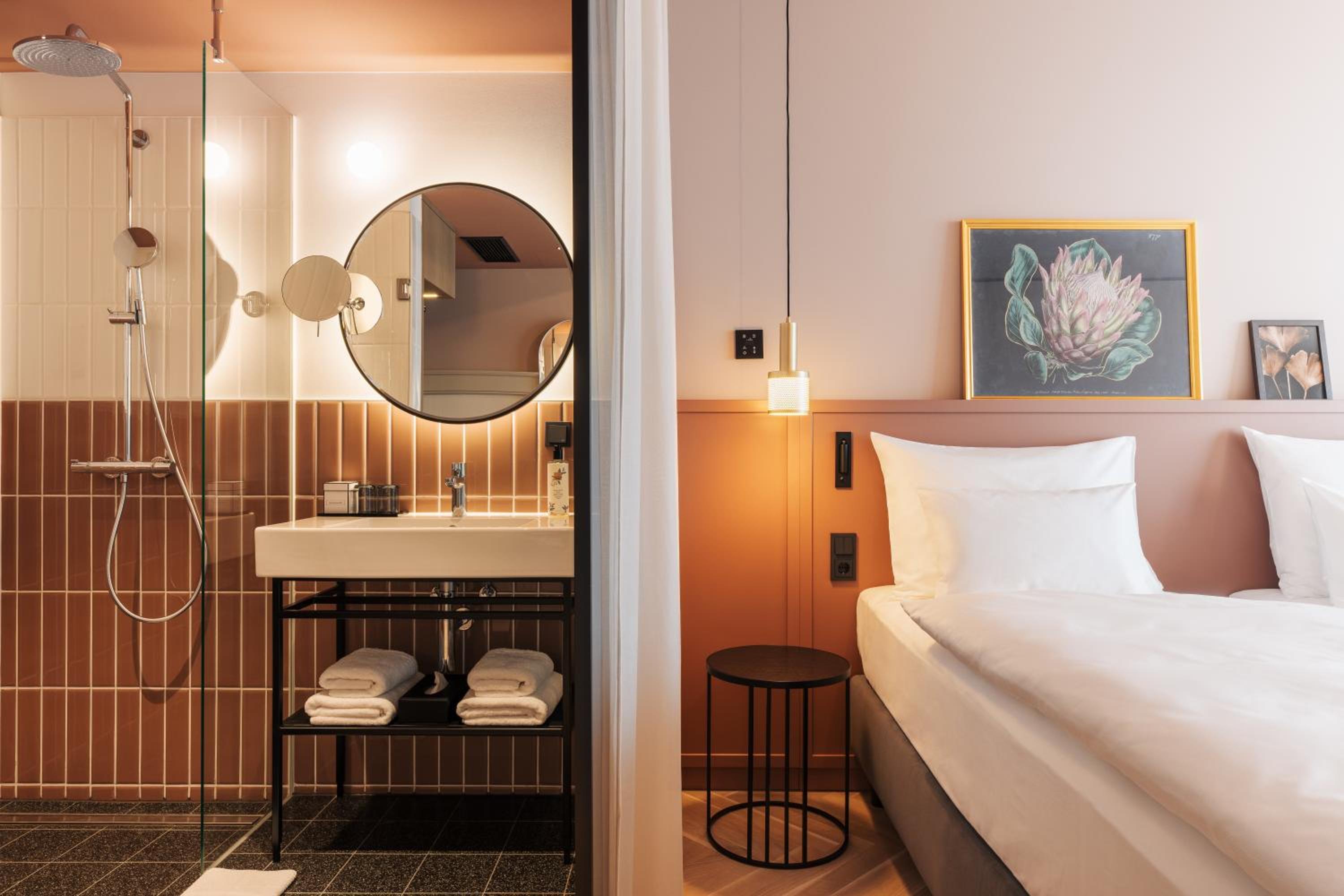 Deluxe Double or Twin Room photo 1