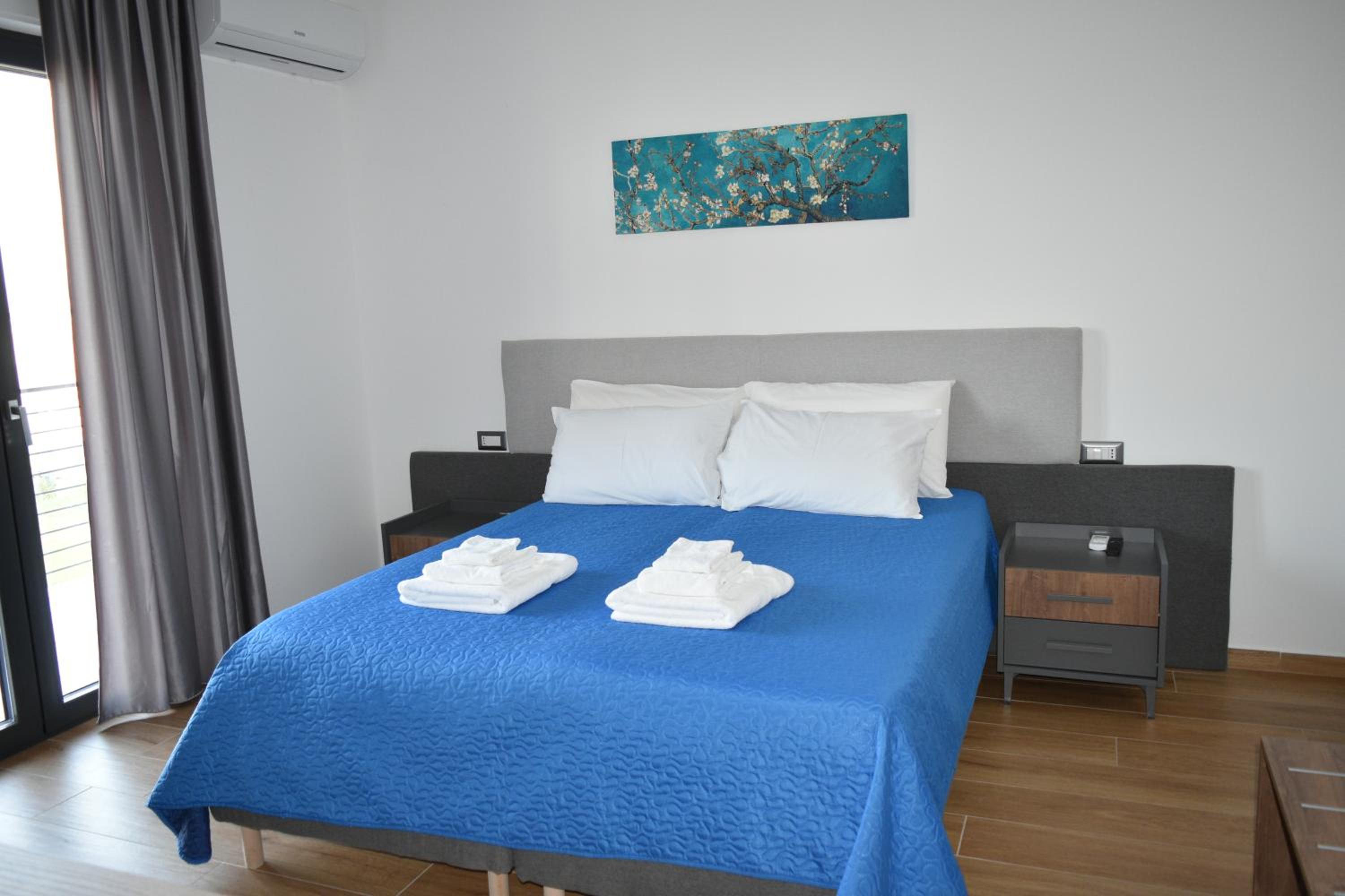 Double or Twin Room photo 1