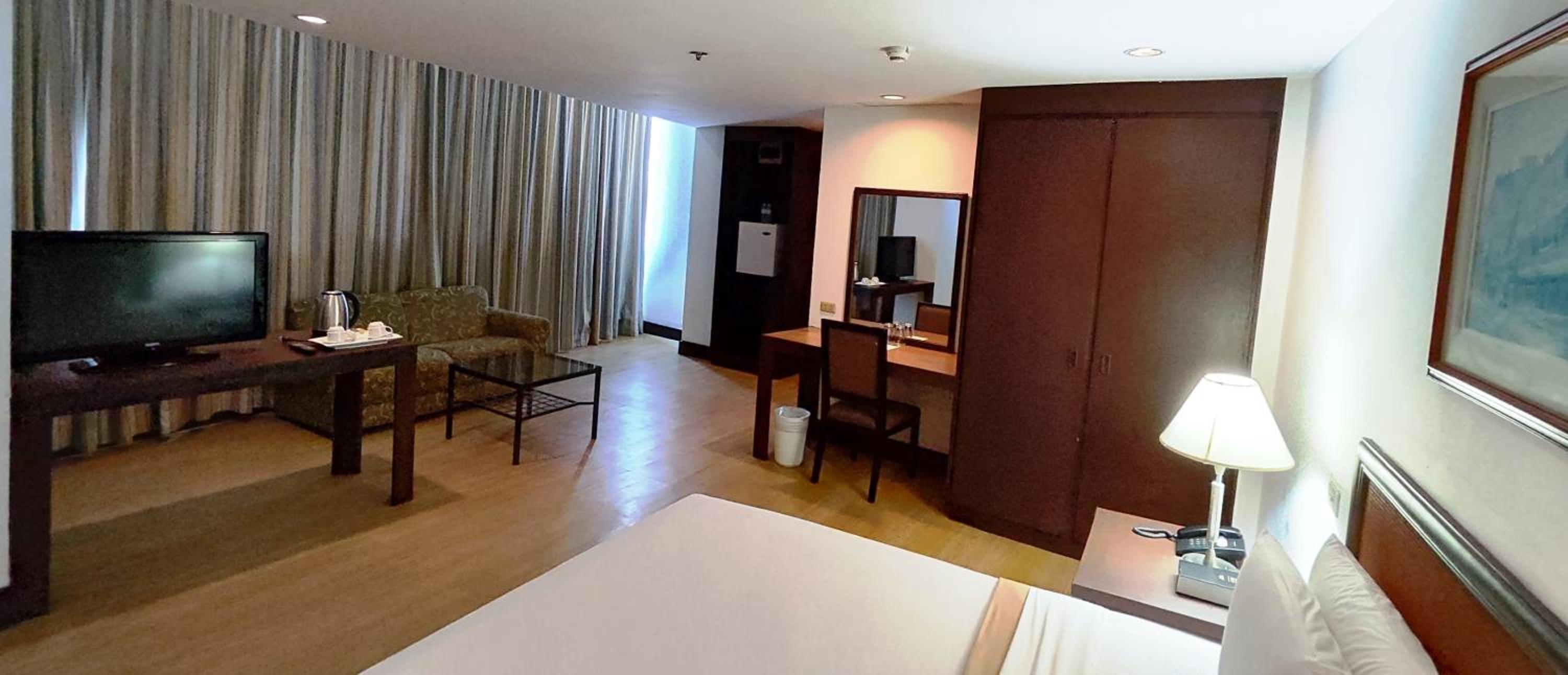 Executive Suite photo 3