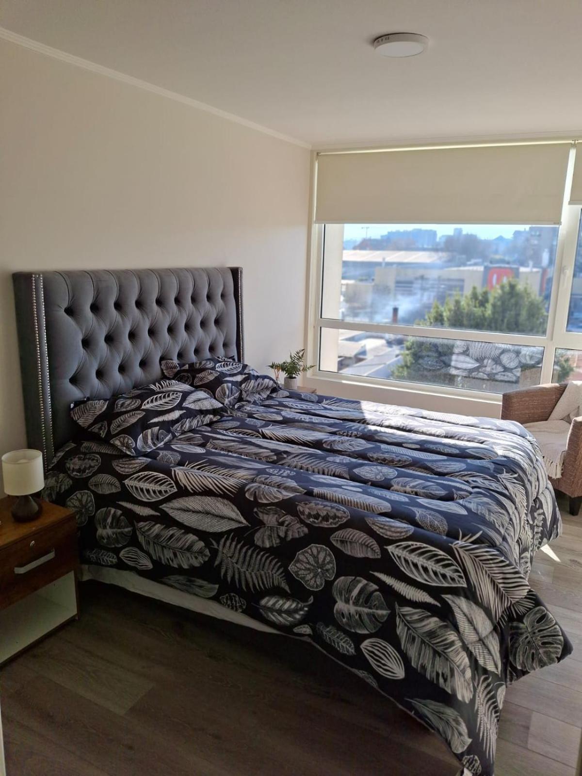 Two-Bedroom Apartment With City View photo 2