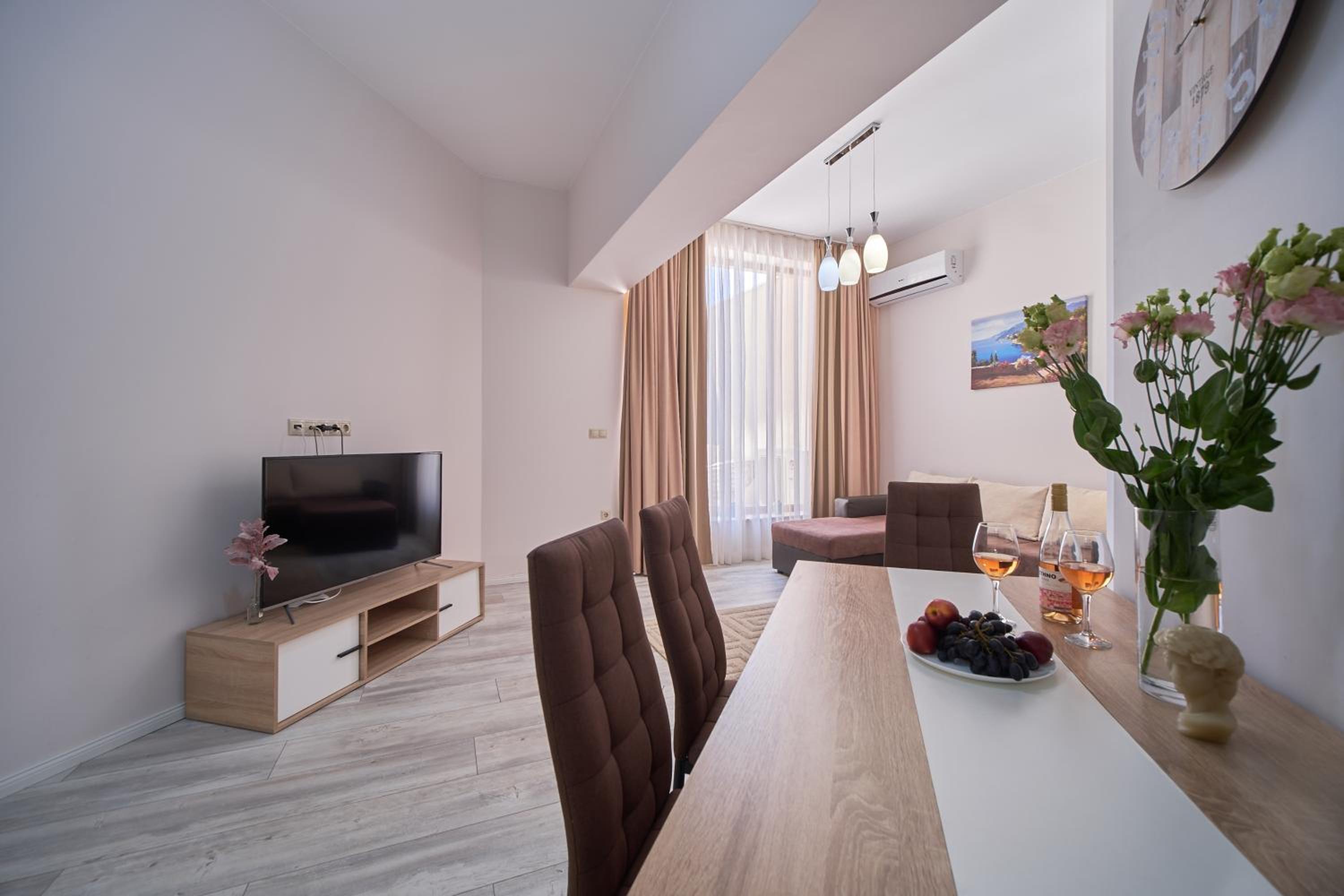 Apartment - Ground Floor photo 1