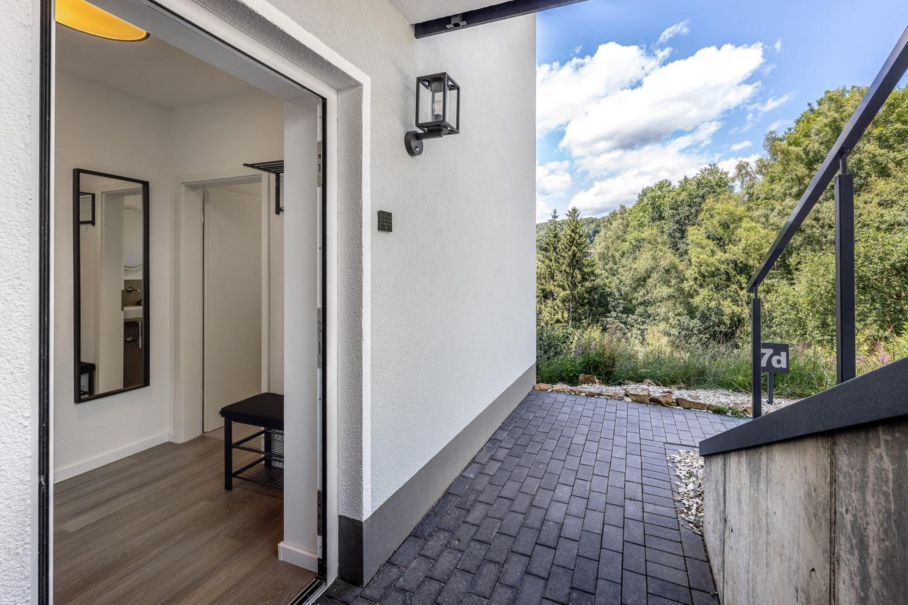 Superior One-Bedroom Apartment with Balcony photo 3