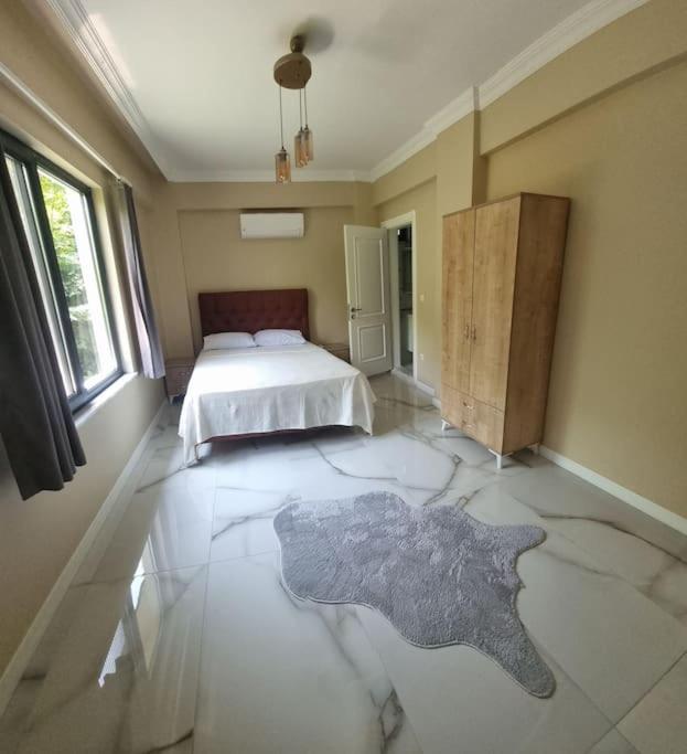 Villa photo 1