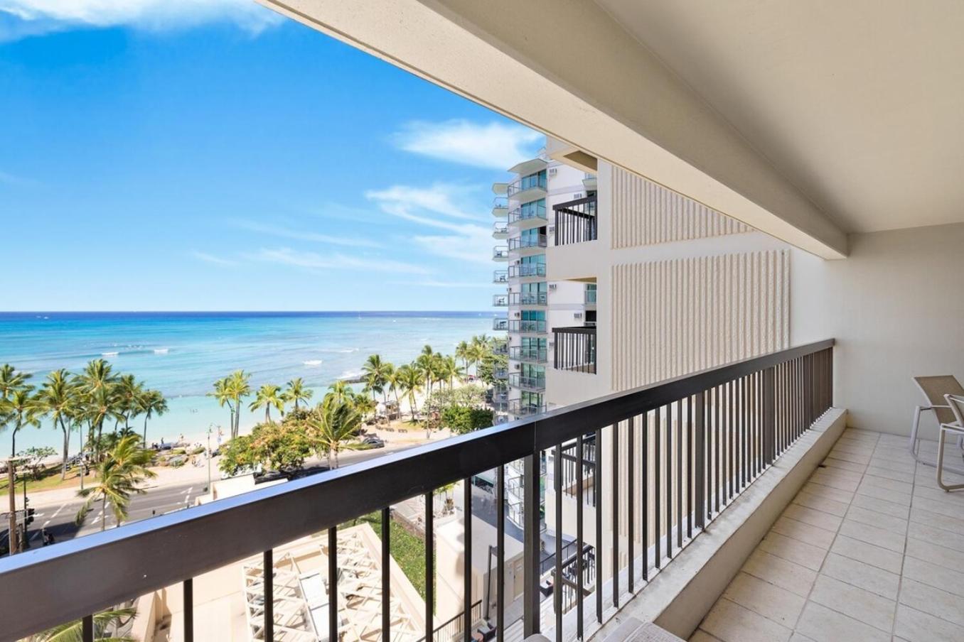 Apartment With Sea View