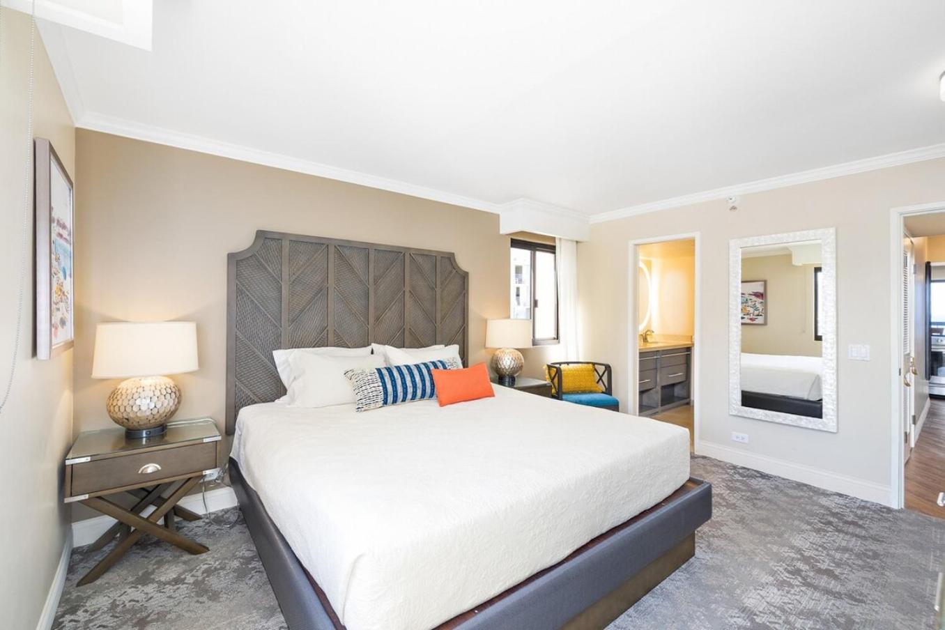 Aston Waikiki Beach Tower: Apartment With Sea View photo
