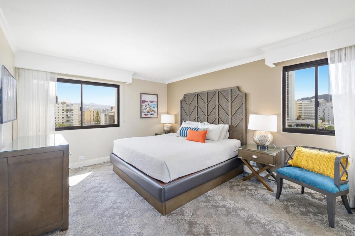 Aston Waikiki Beach Tower: Apartment With Sea View photo