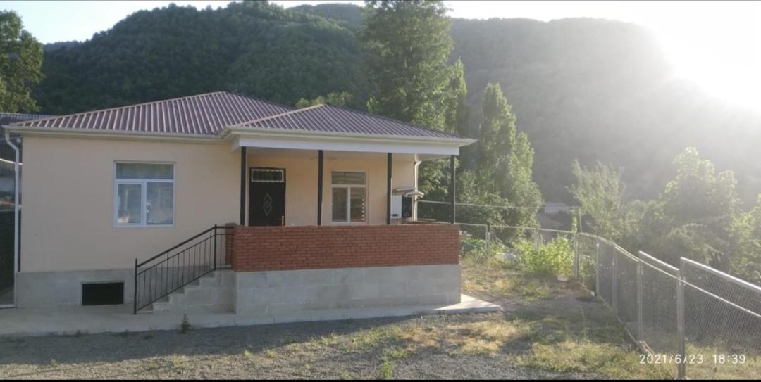 One-Bedroom House photo 3