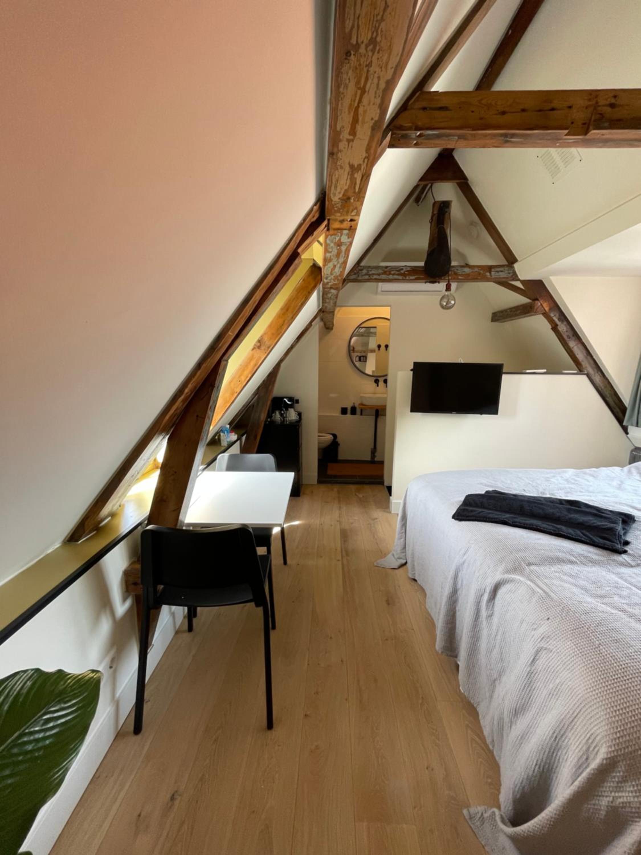 Double Room with Private Bathroom photo 2