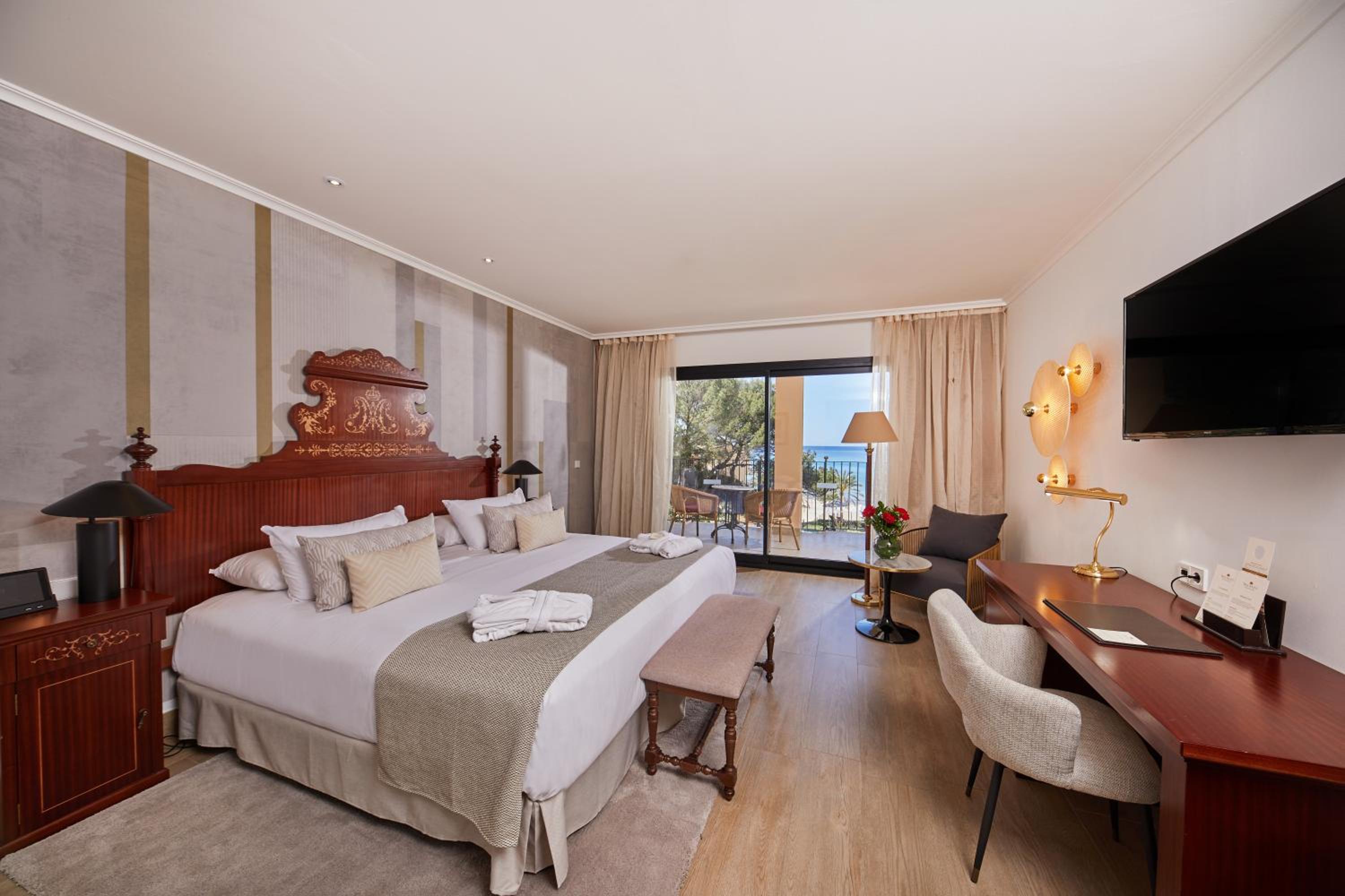 Preferred Club Deluxe Frontal Sea View