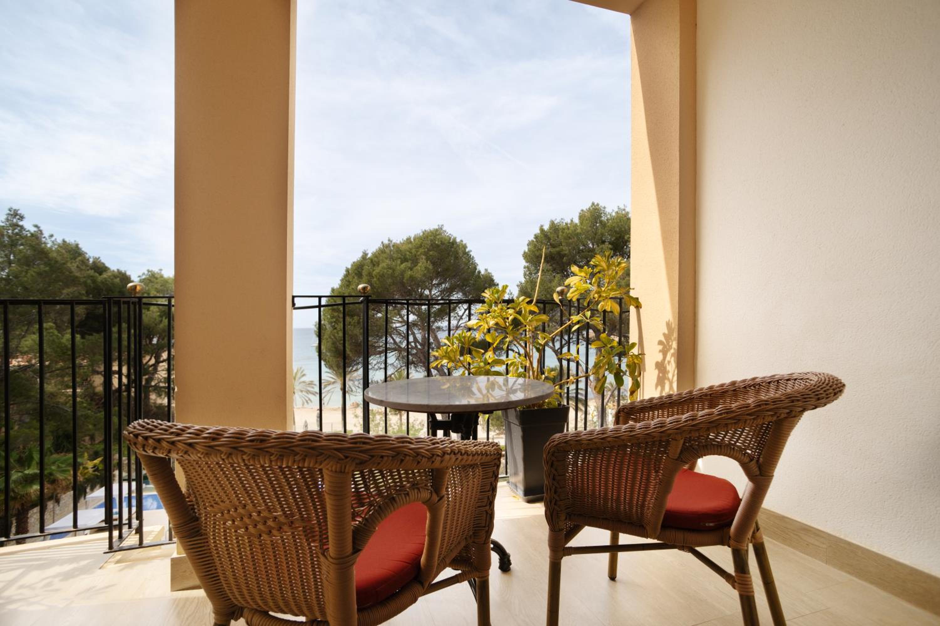 Preferred Club Deluxe Frontal Sea View