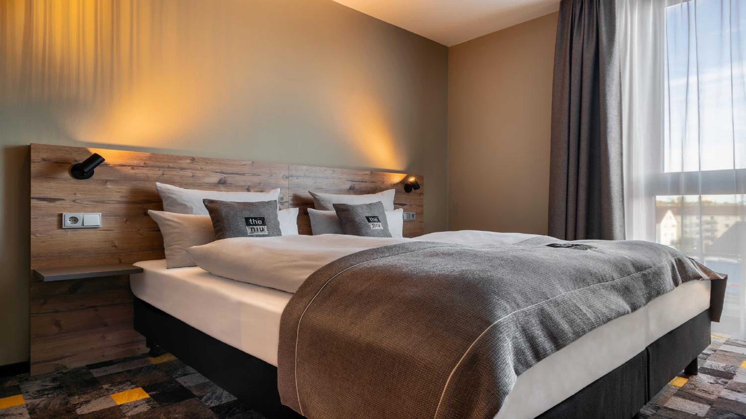 Standard Room - Photo 1