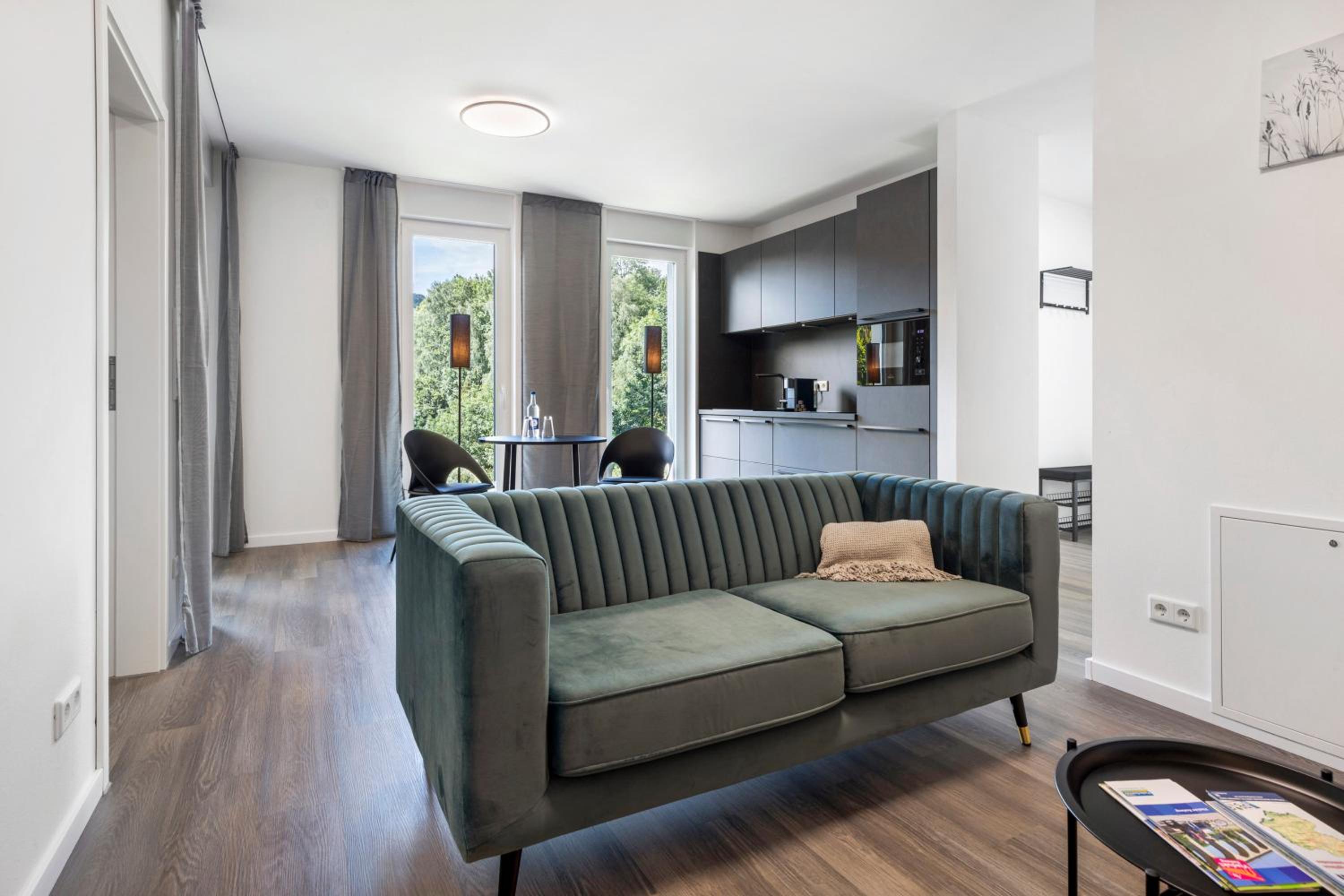 Superior One-Bedroom Apartment with Balcony
