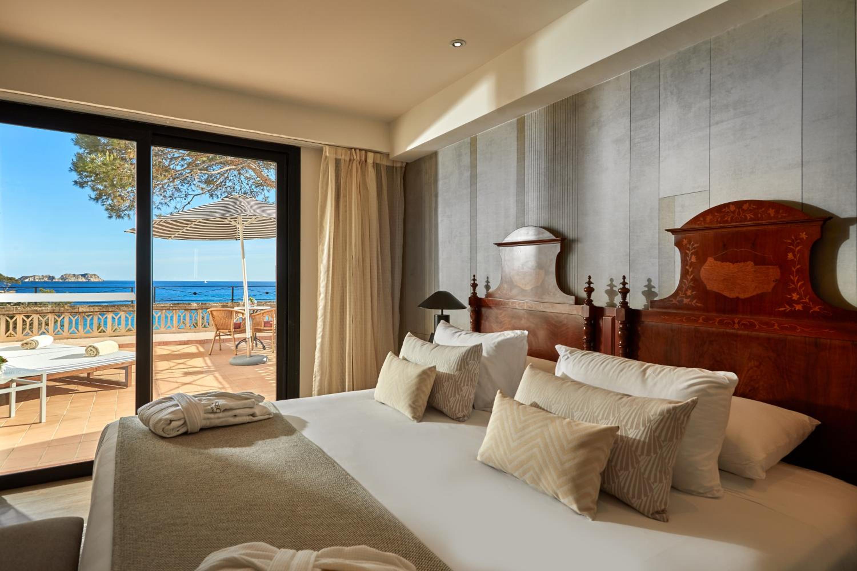Preferred Club Master Suite Frontal Sea View