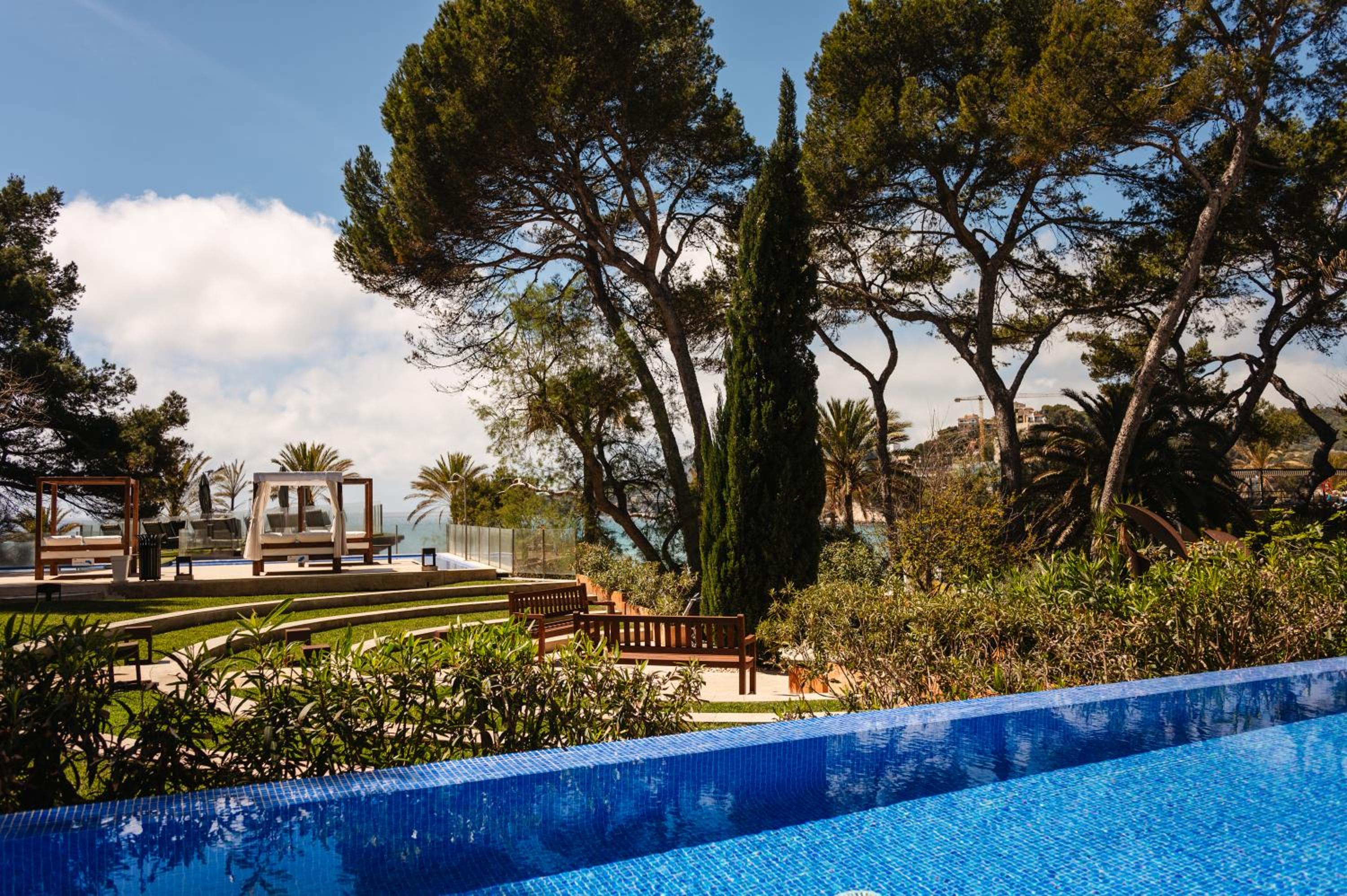Club Preferido con Acceso Directo a la Piscina y Vista al Mar Club Preferido con Acceso Directo a la Piscina y Vista al Mar