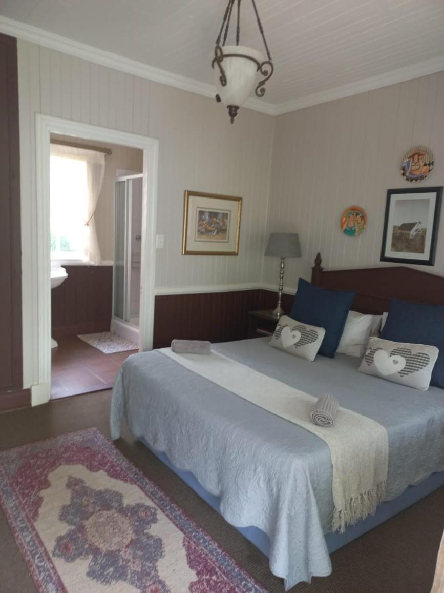 Standard Double Bedroom at the Country Inn