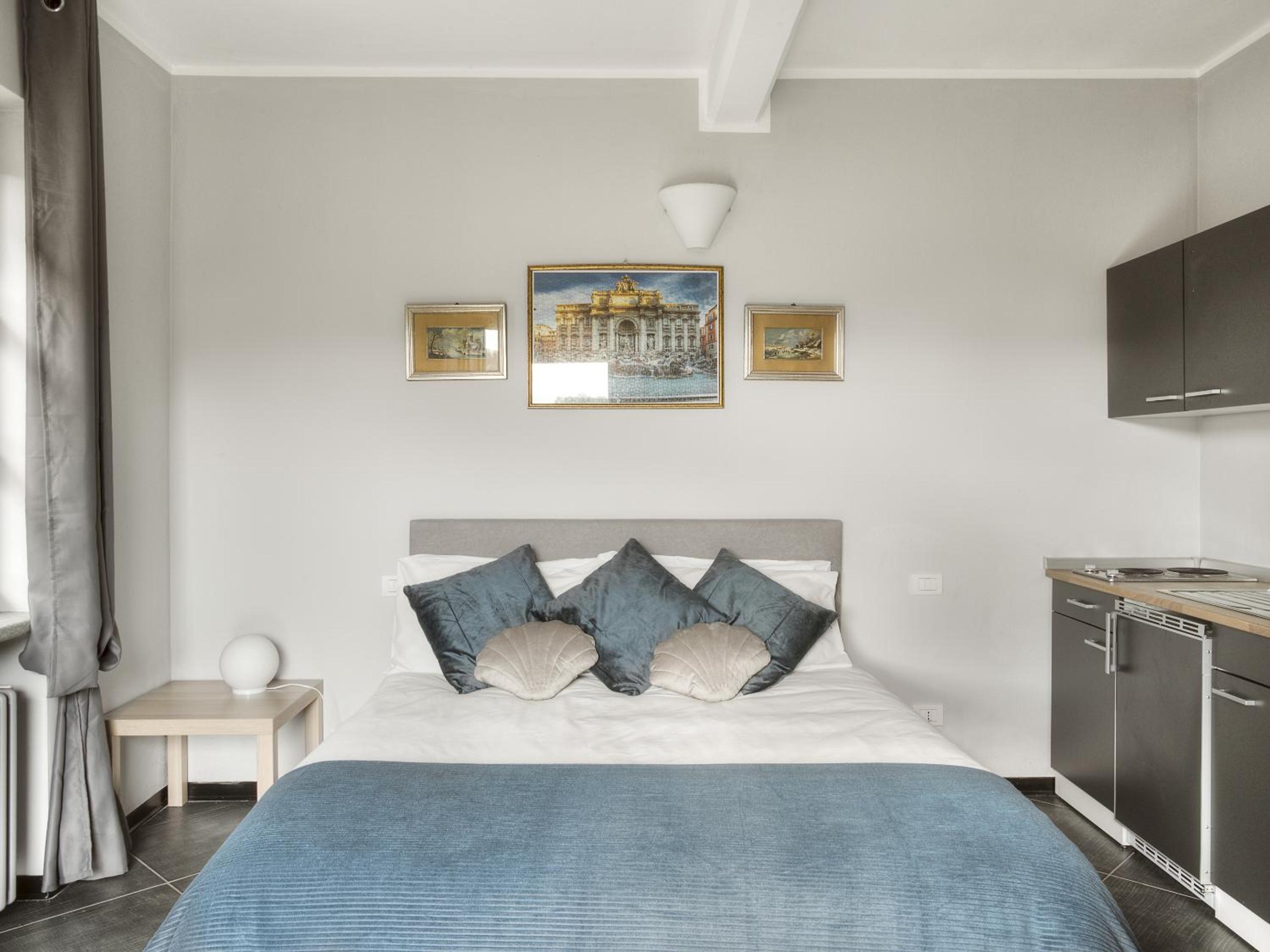 Double Room with Private Bathroom photo 2