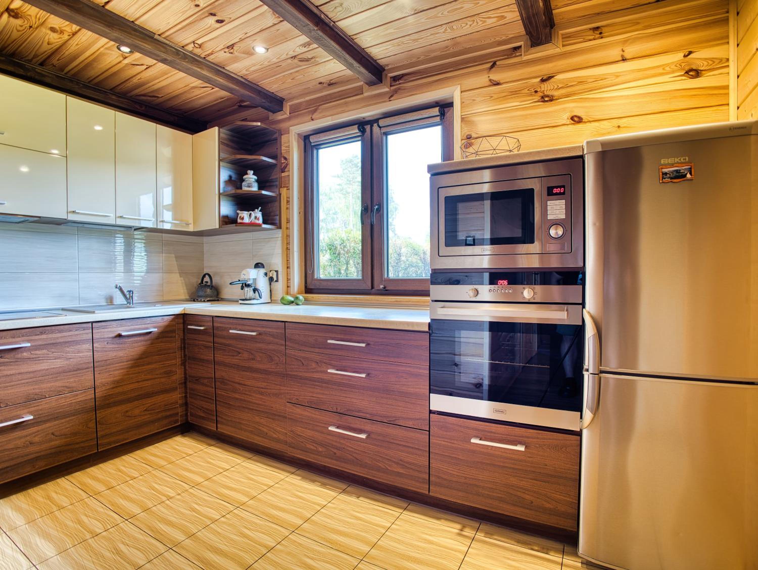 Three-Bedroom House photo 2