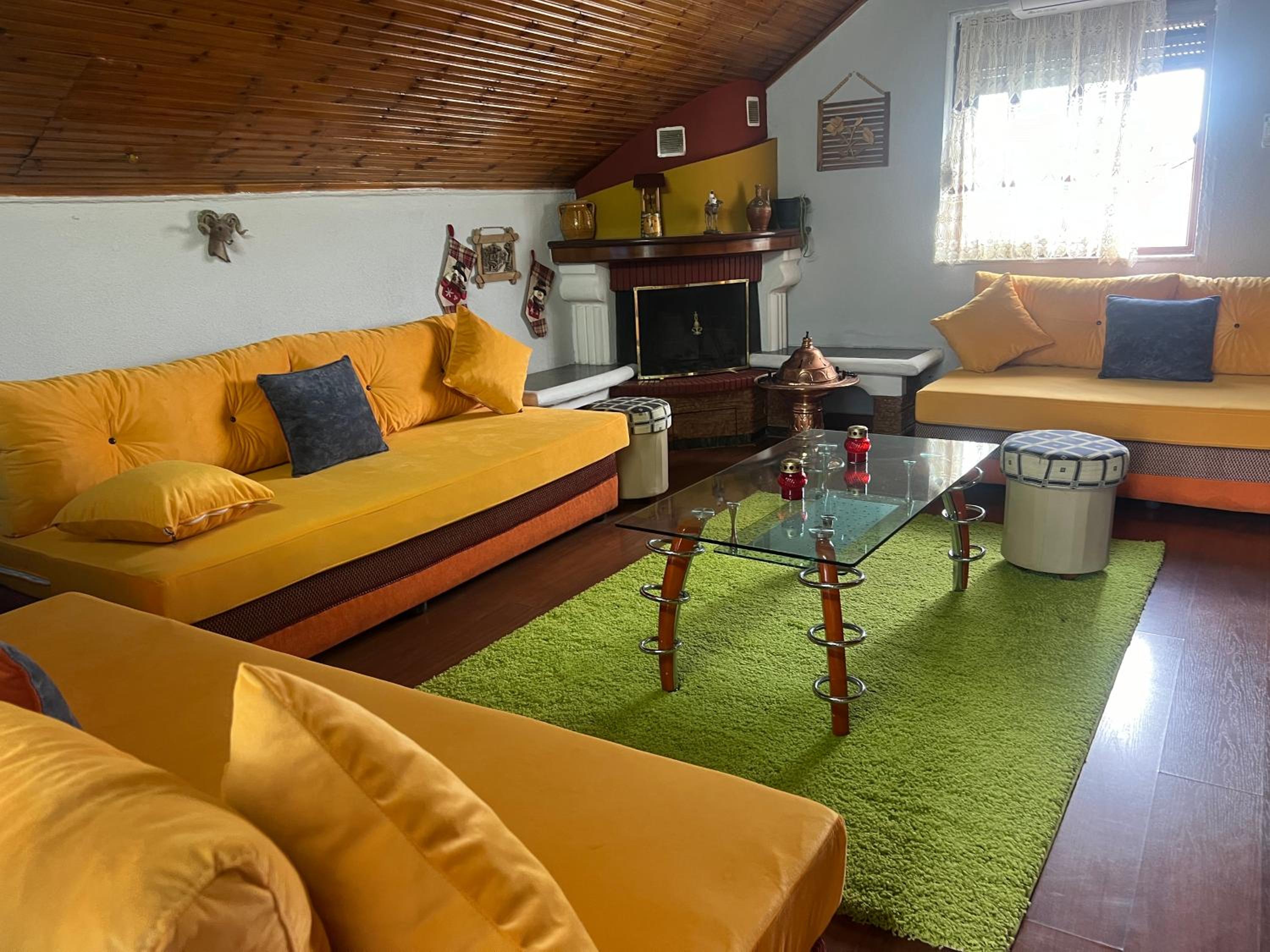 Superior Apartment