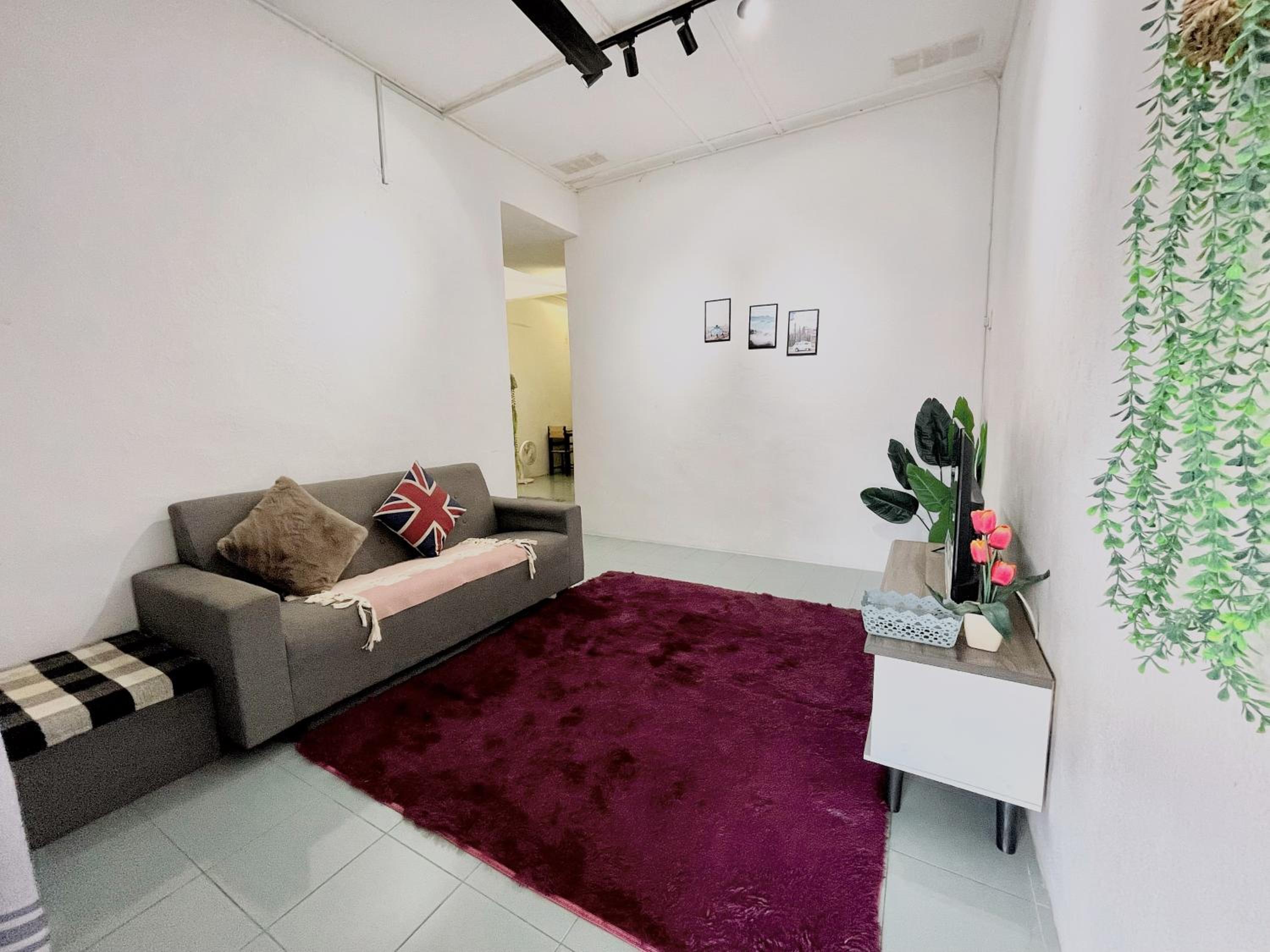 Three-Bedroom House photo 1