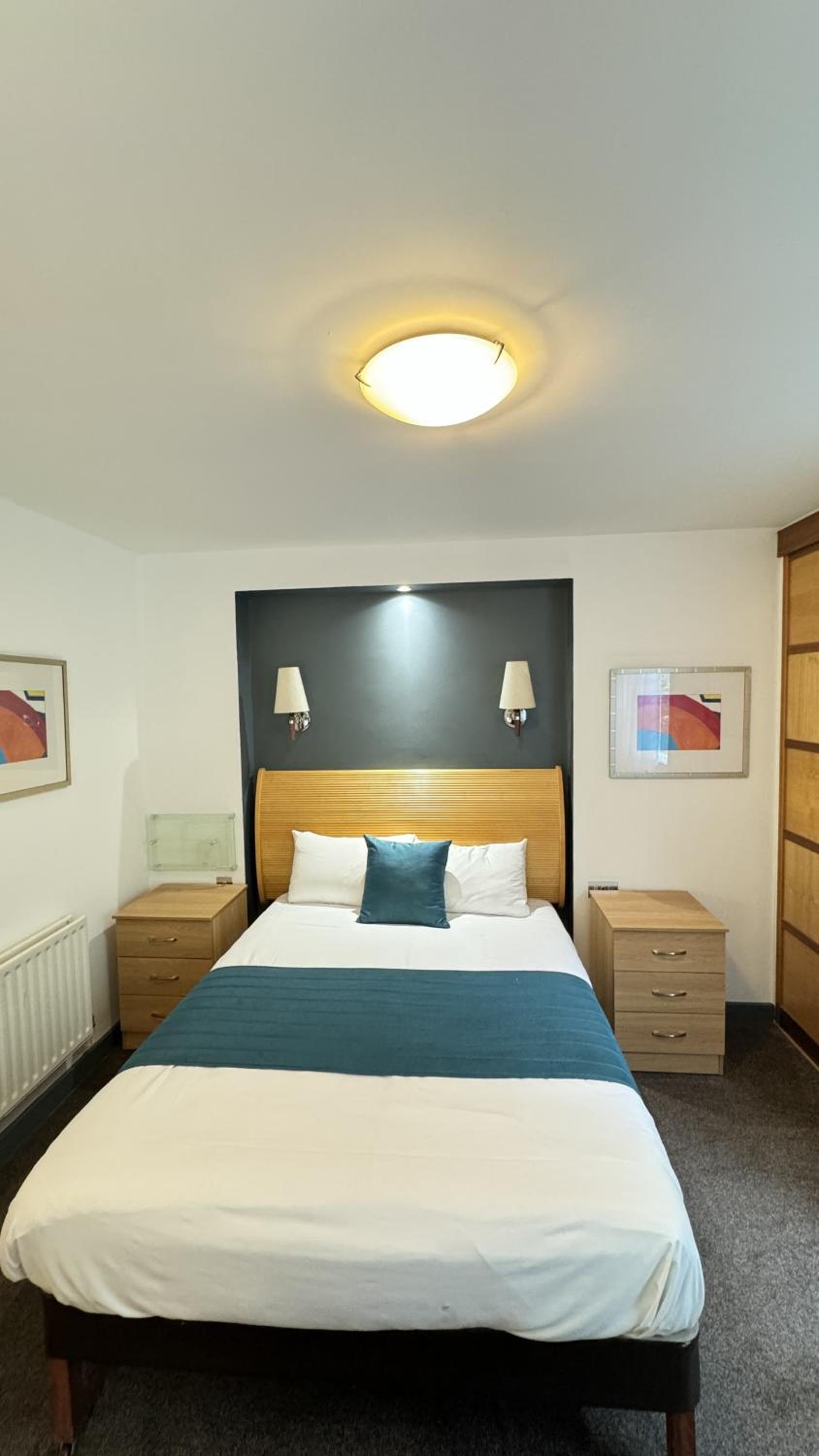 Double Room - Photo 8