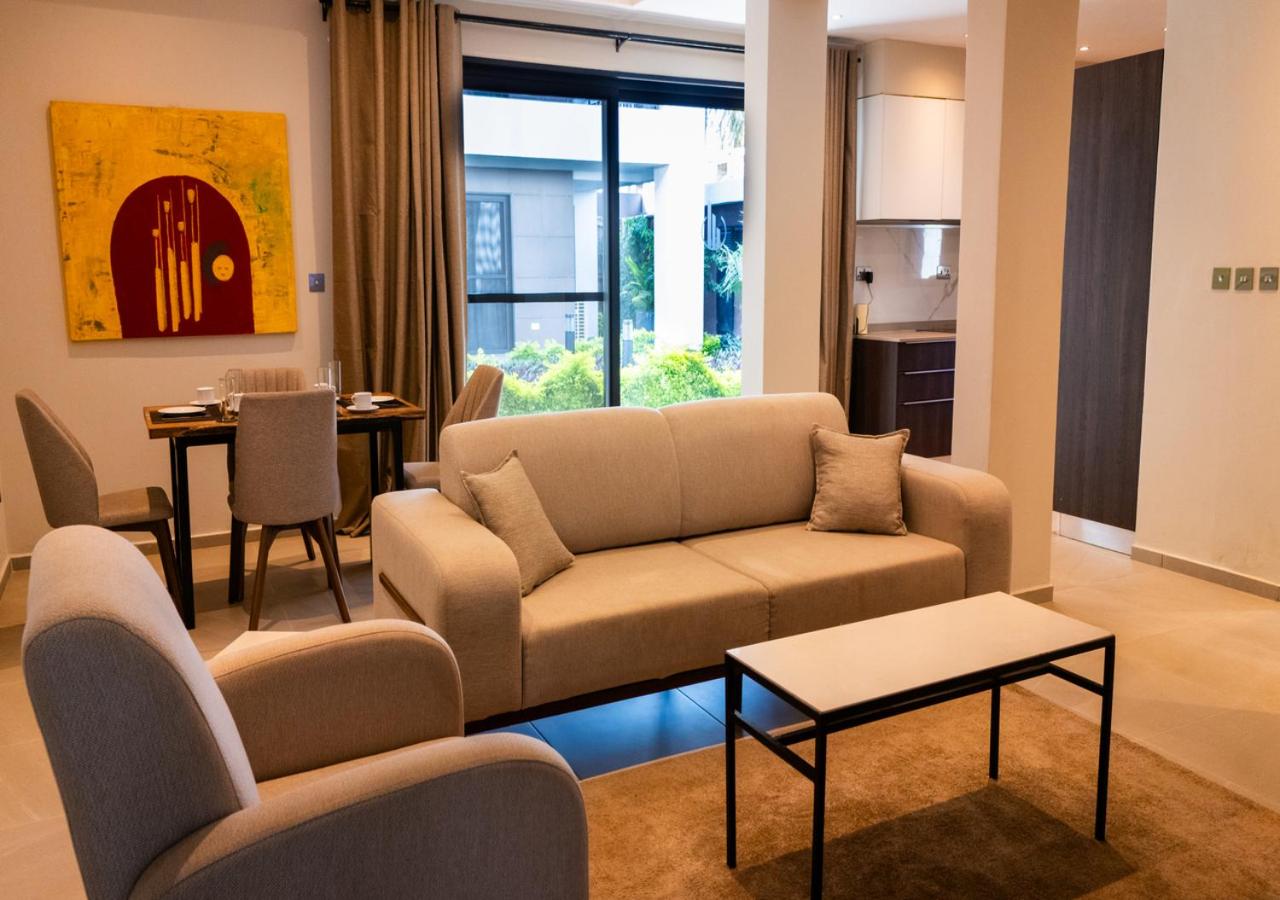 Two-Bedroom Deluxe Apartment with Garden View