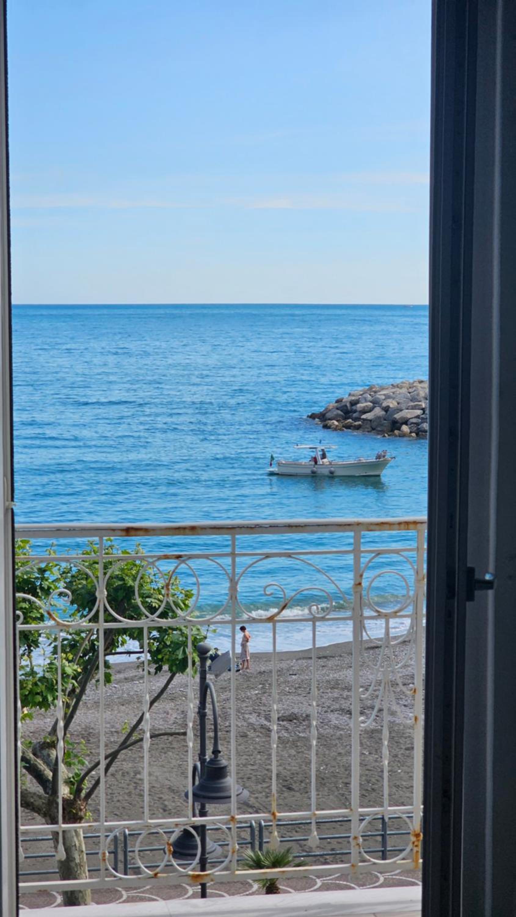 Double Room with Balcony and Sea View photo 2