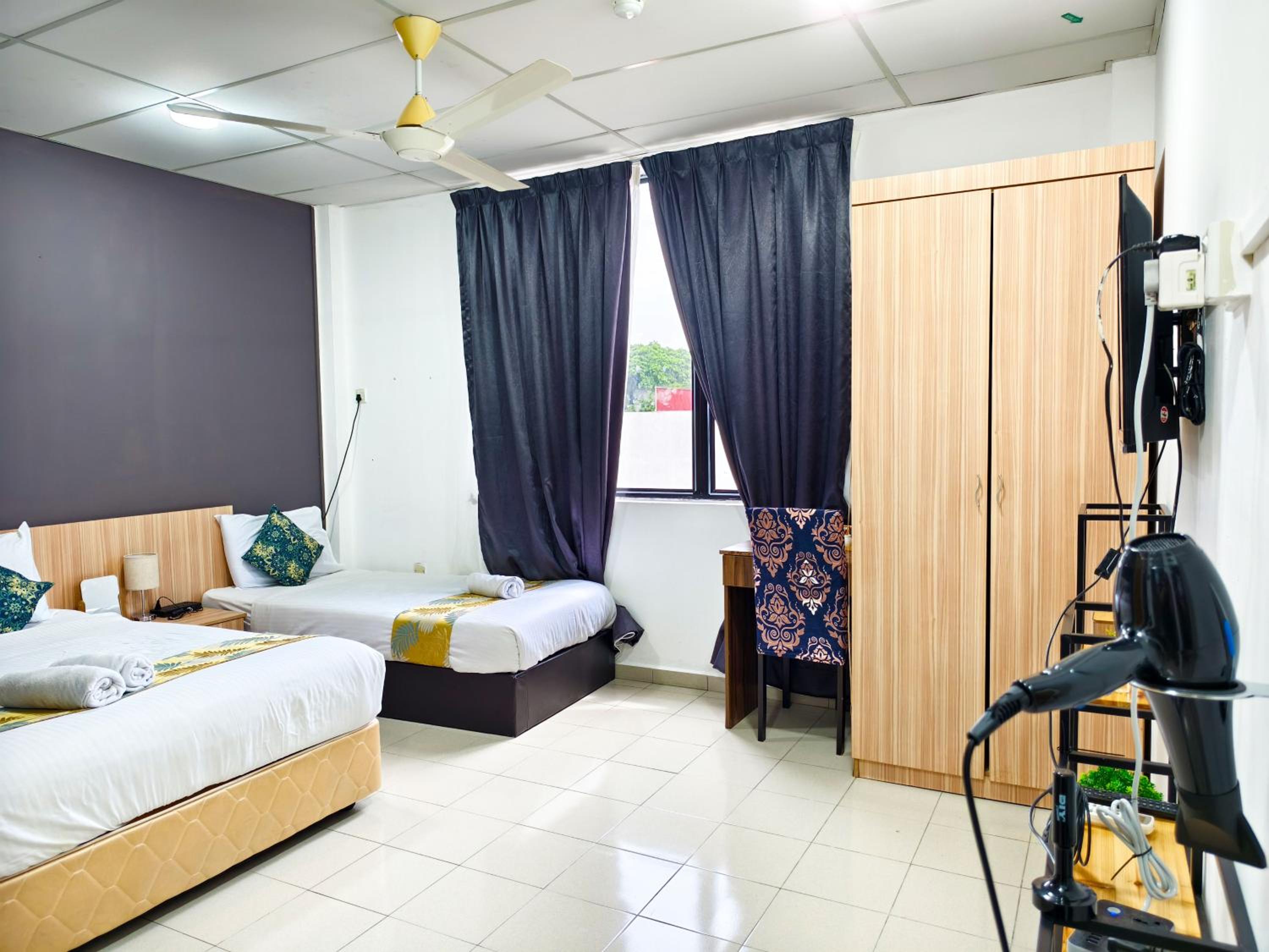 Triple Room with City View photo 1