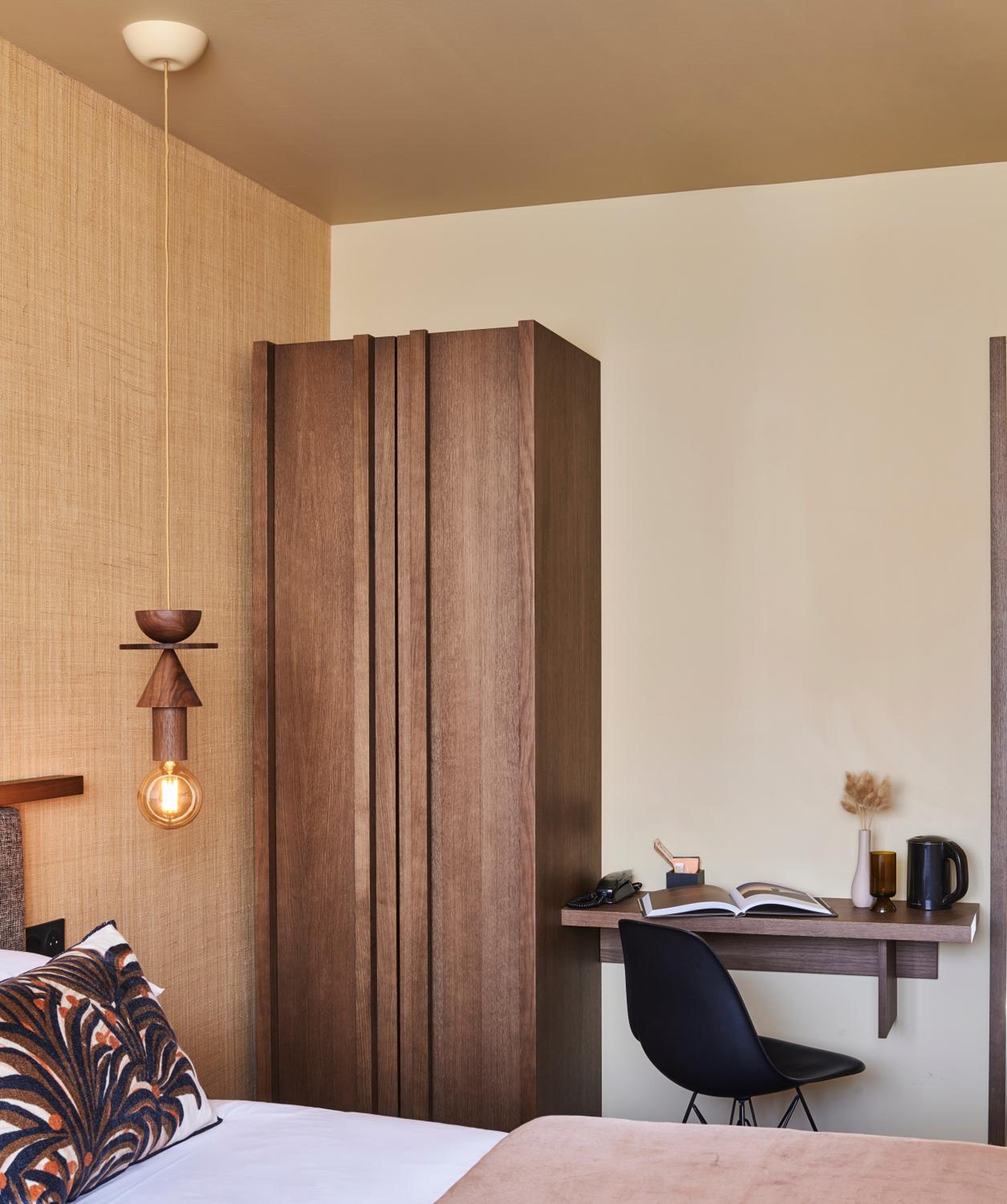 Classic Double Room - Photo 12