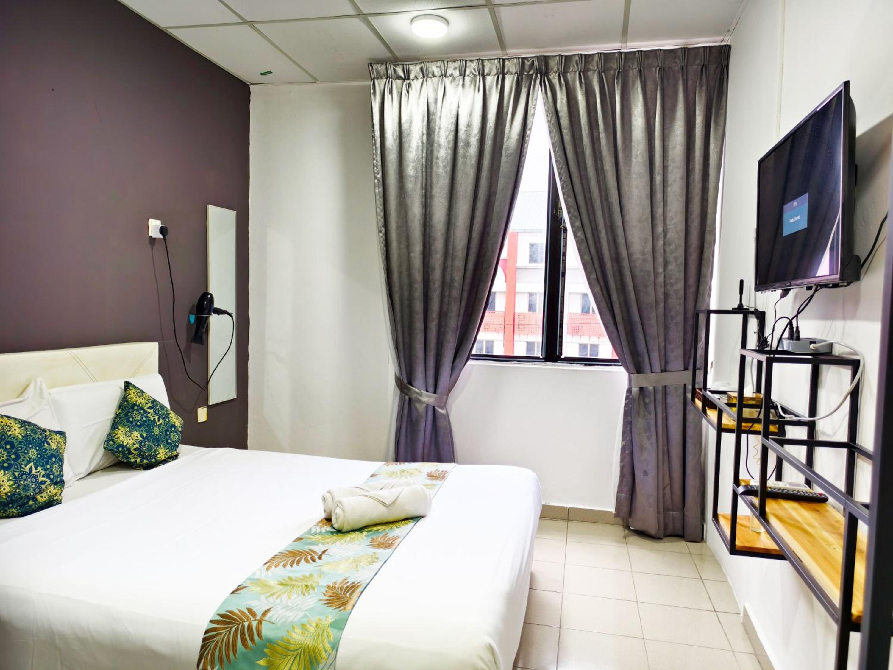 Double Room - Photo 1