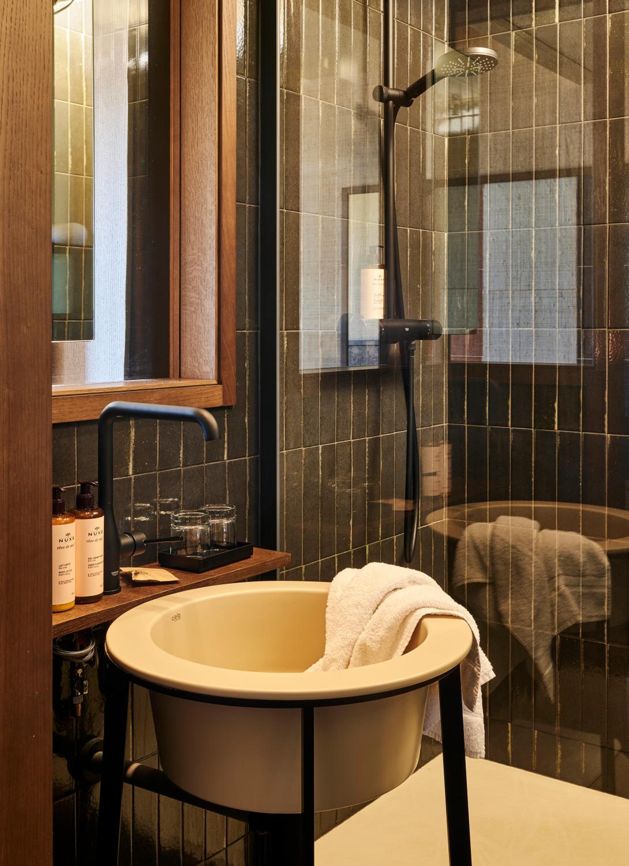 Privilege Double Room Sea Front - Photo 5