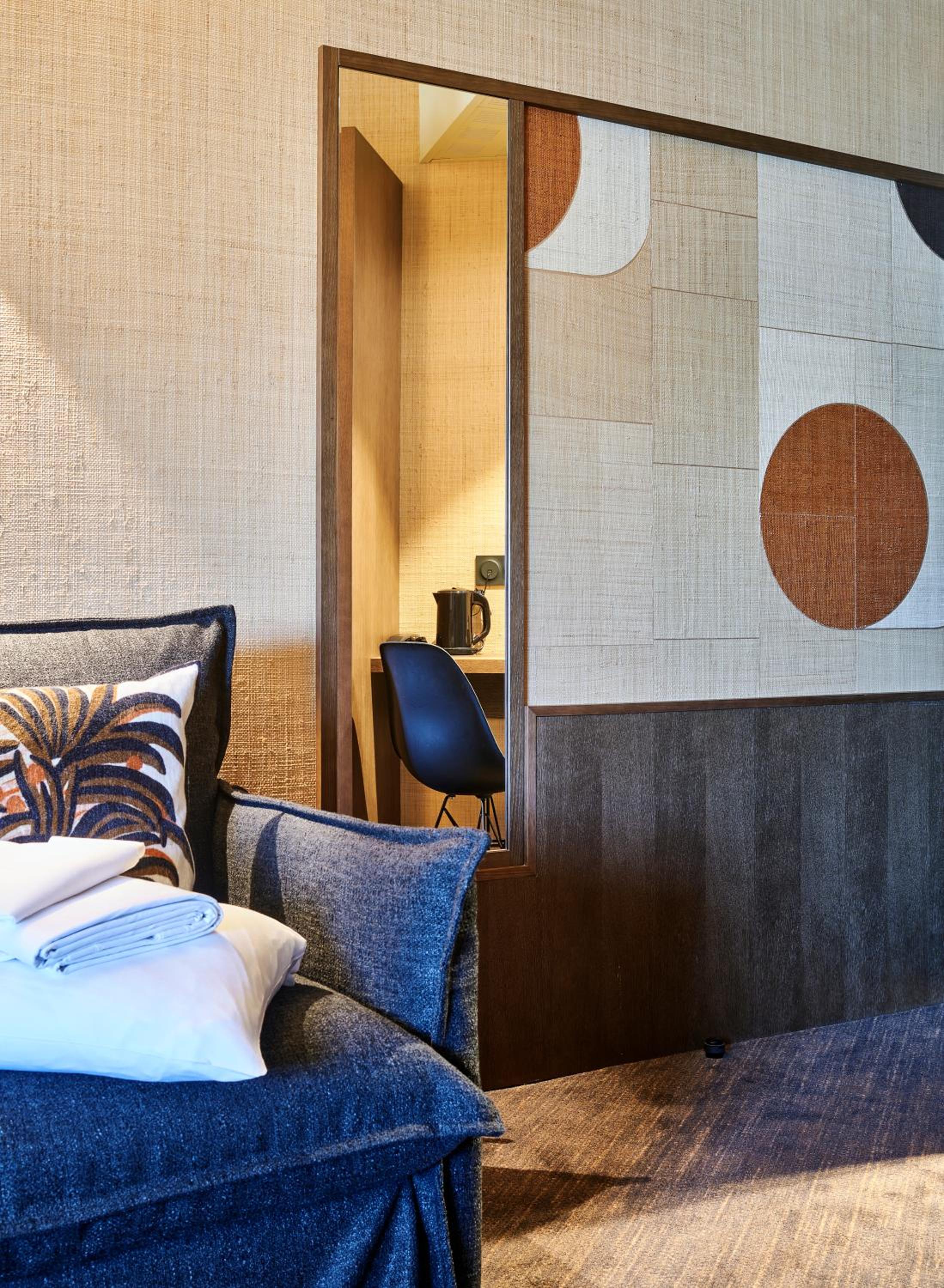 Suite with Double Bed photo 2