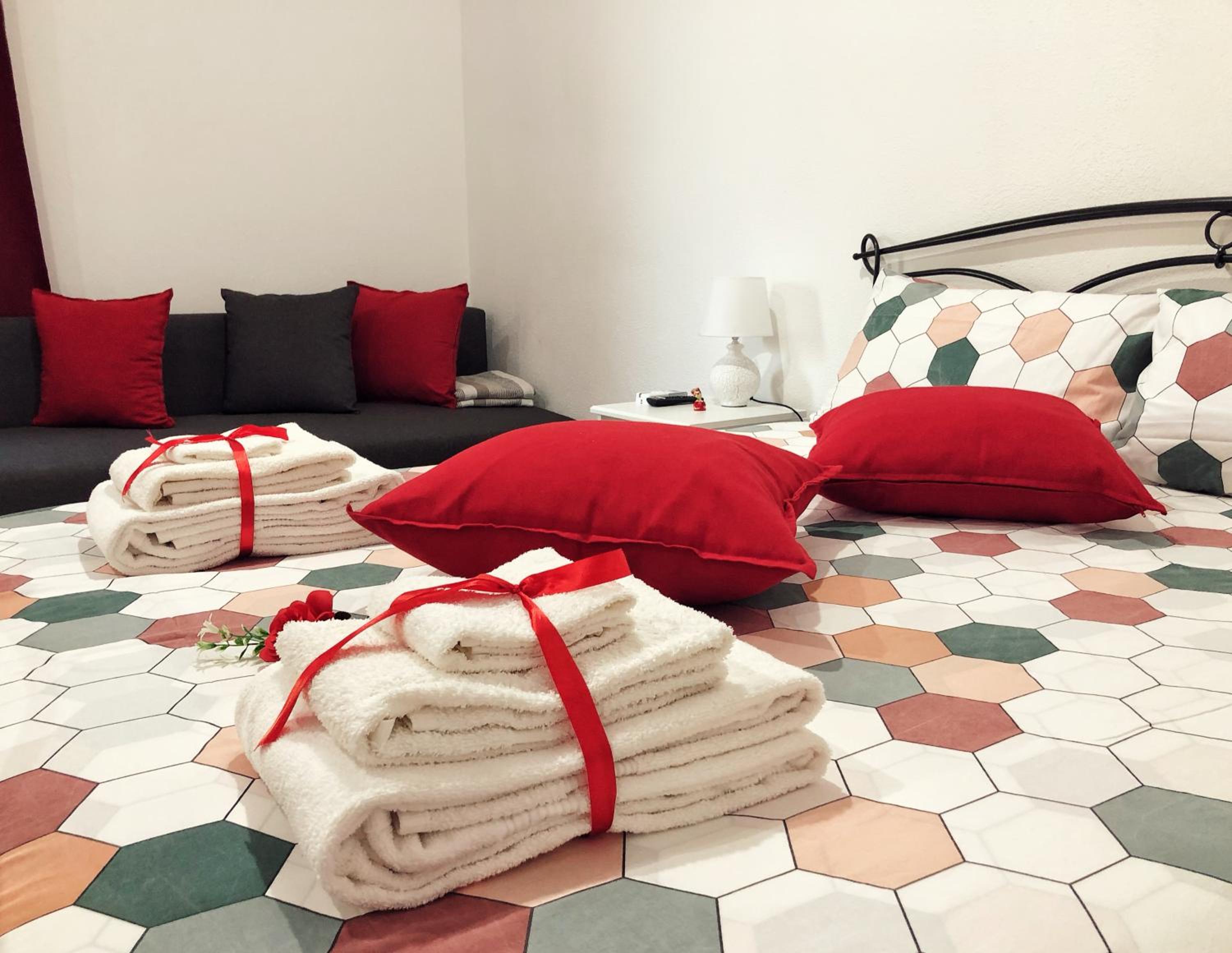 Large Double Room photo 3