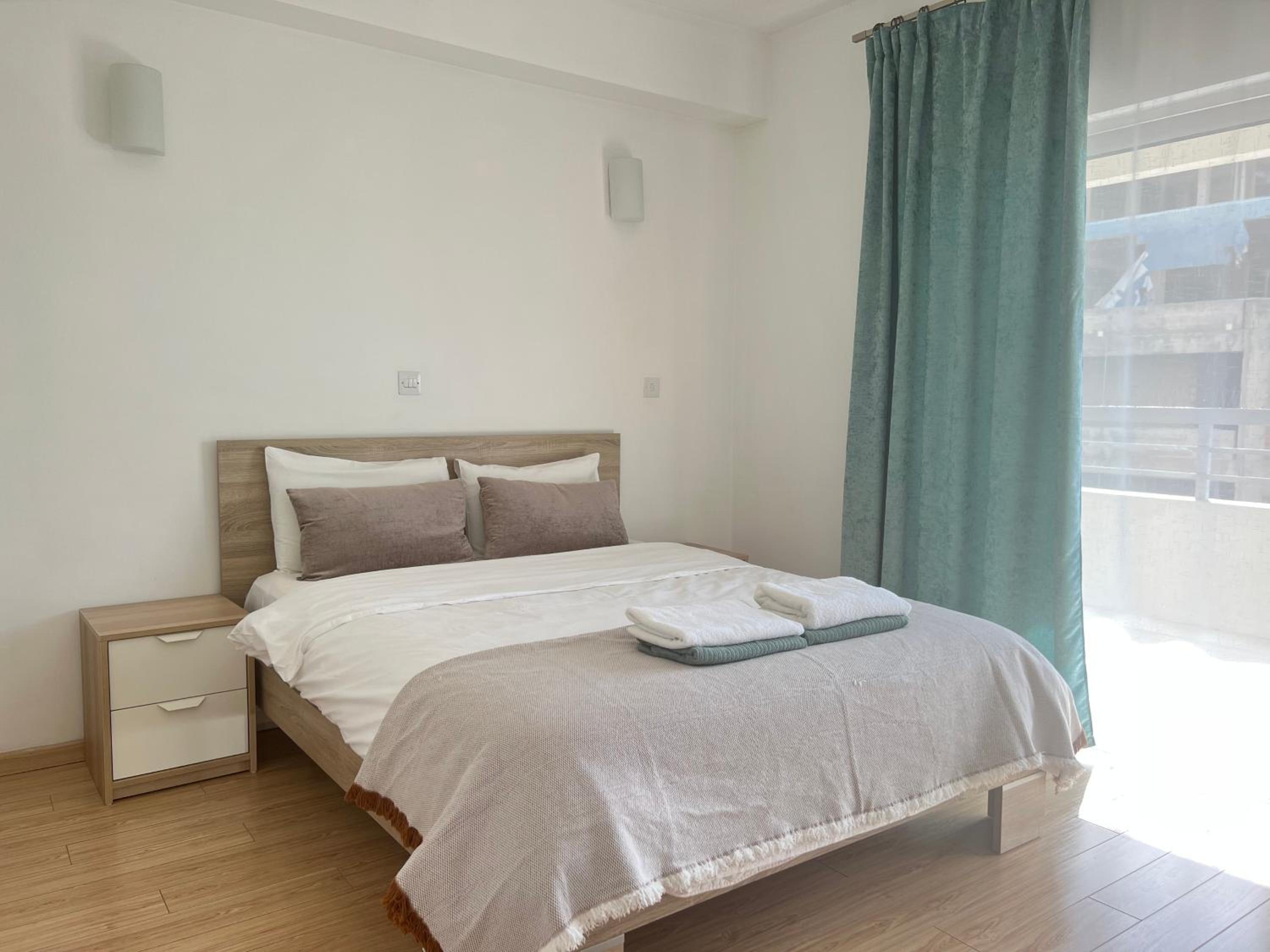Two-Bedroom Apartment with City View photo 1