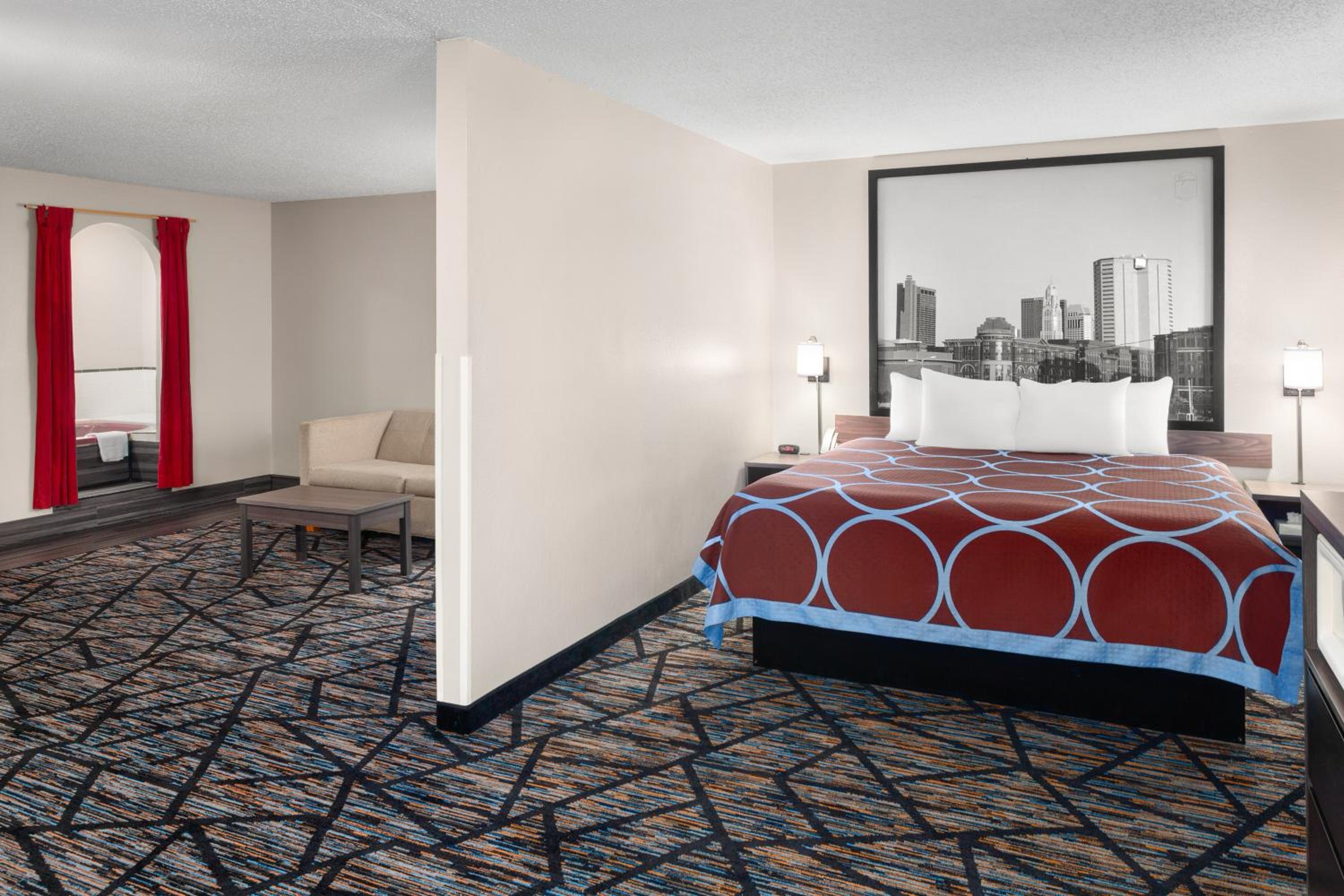 King Suite with Jetted Tub, Non-Smoking - Photo 3