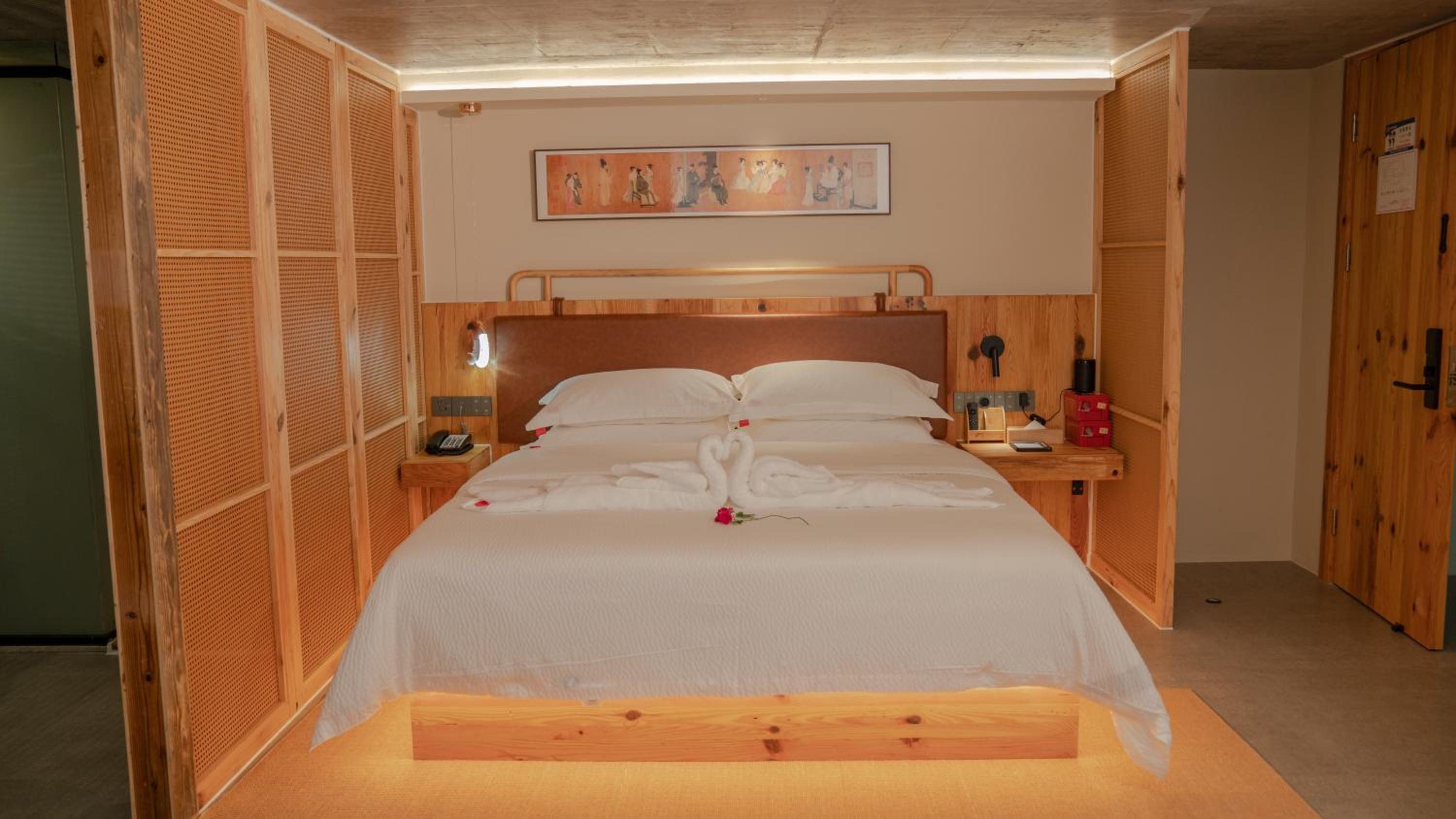 Deluxe Family Suite
