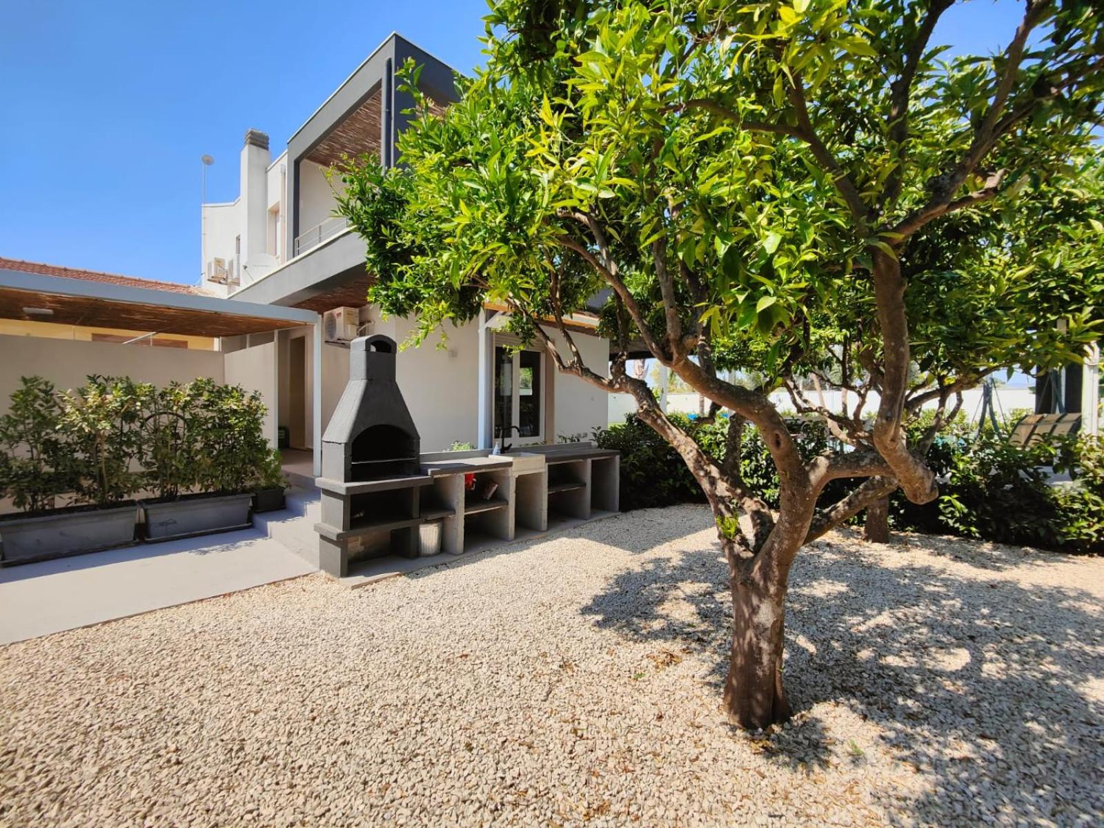 Villa with Private Pool photo 3