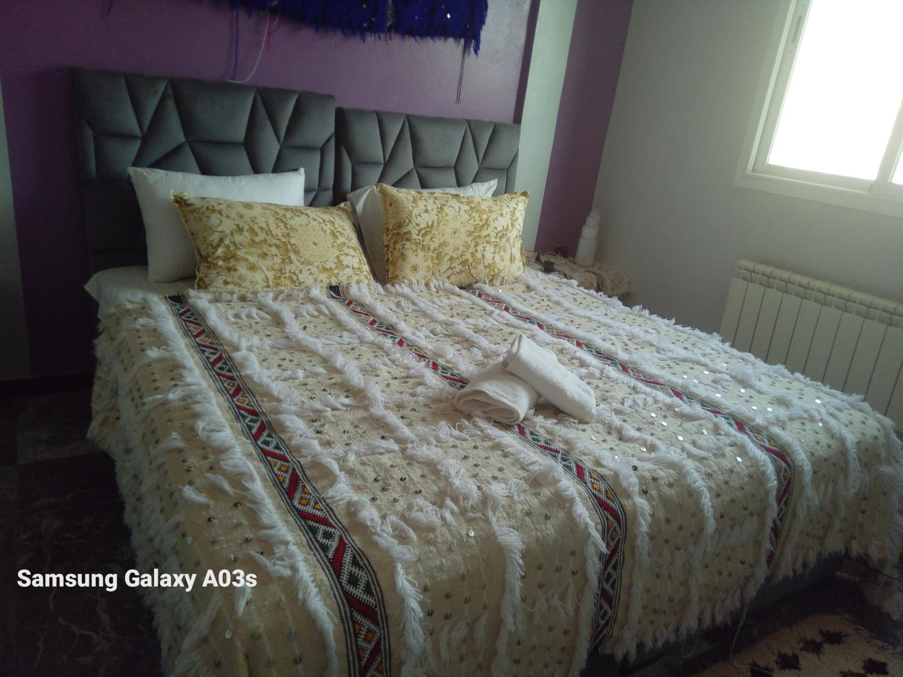 Double Room with Private Bathroom - Photo 4