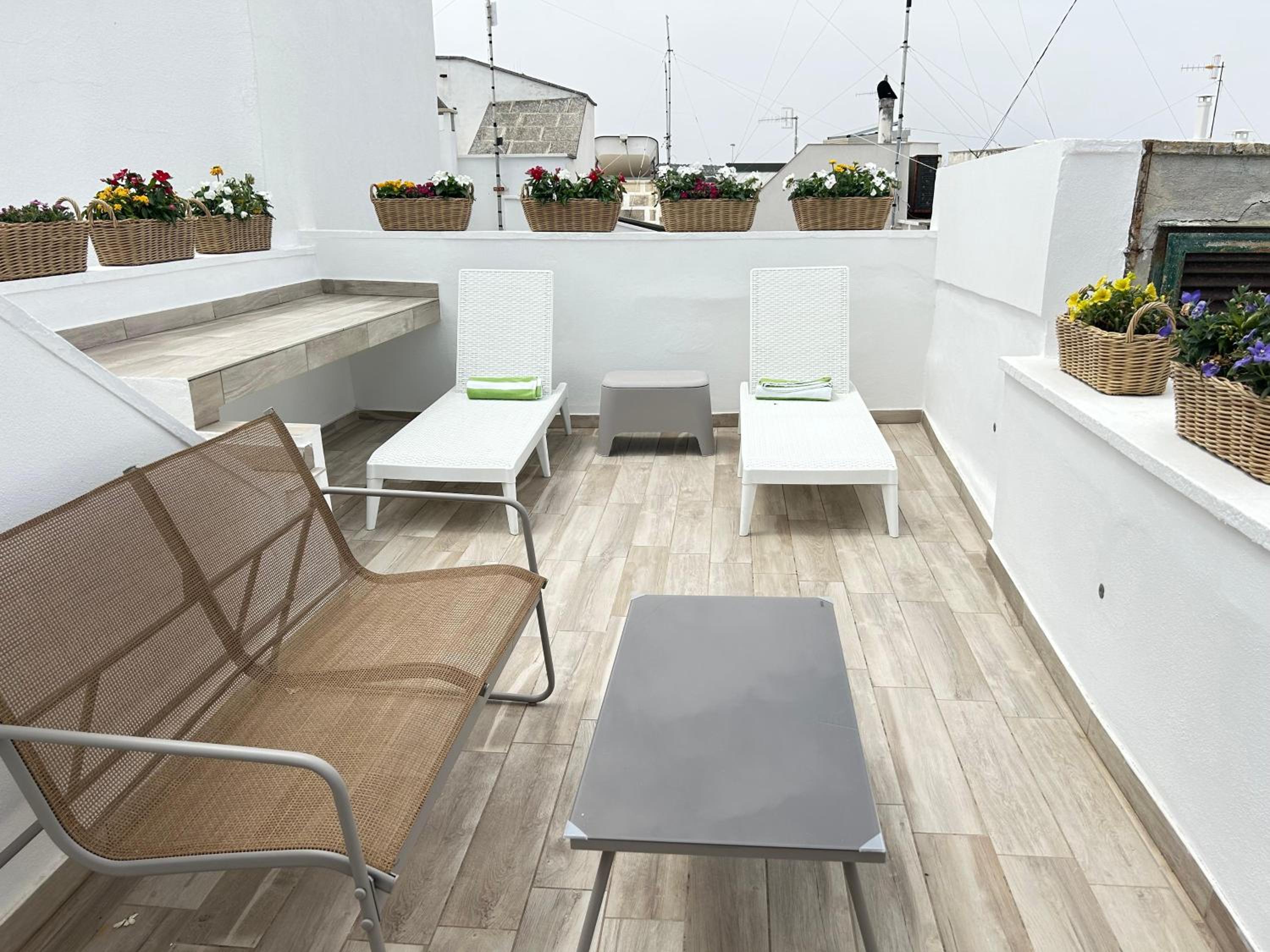 Double Room with Balcony and Sea View photo 3