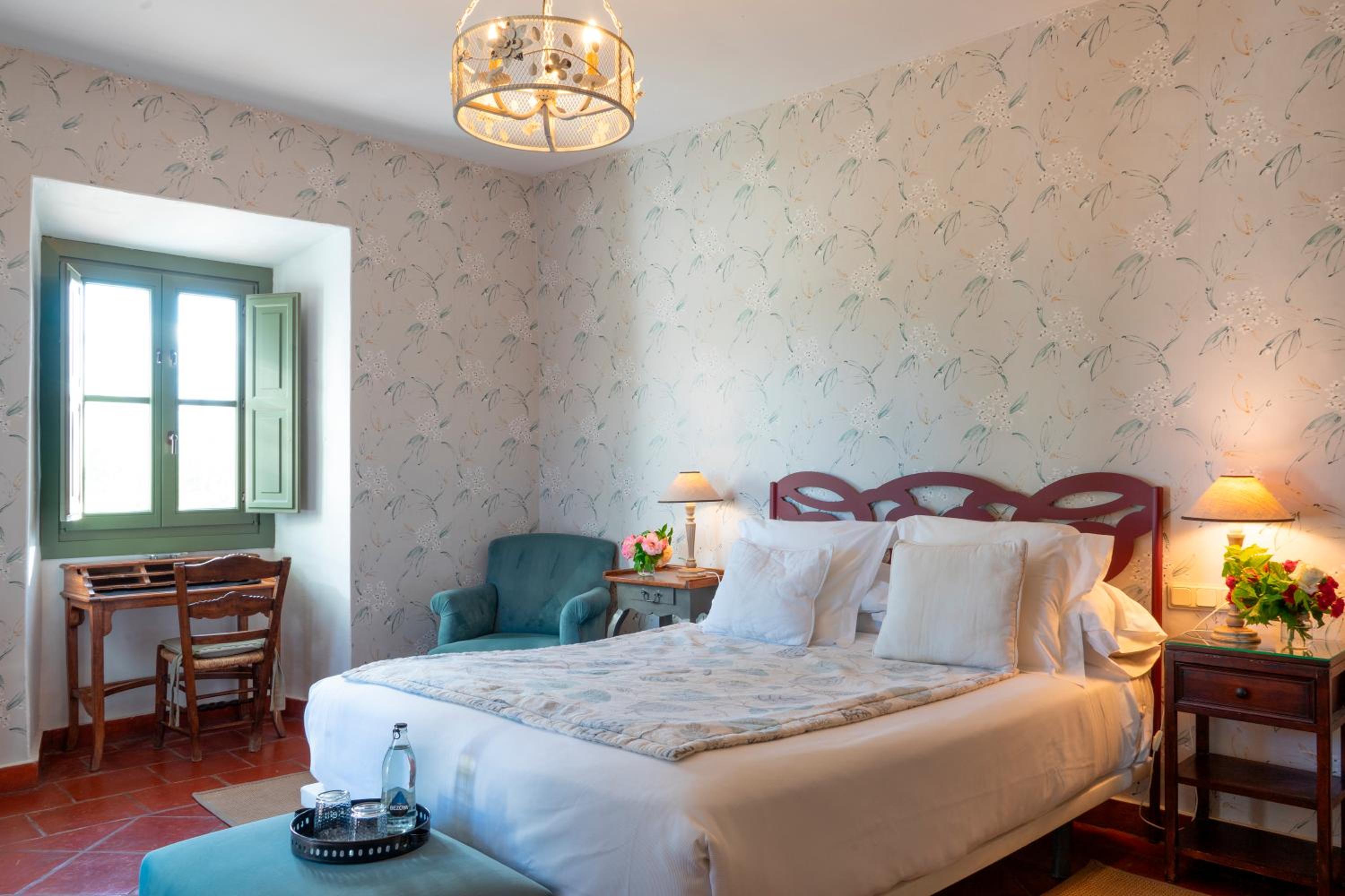 Superior Double Room - Photo 16