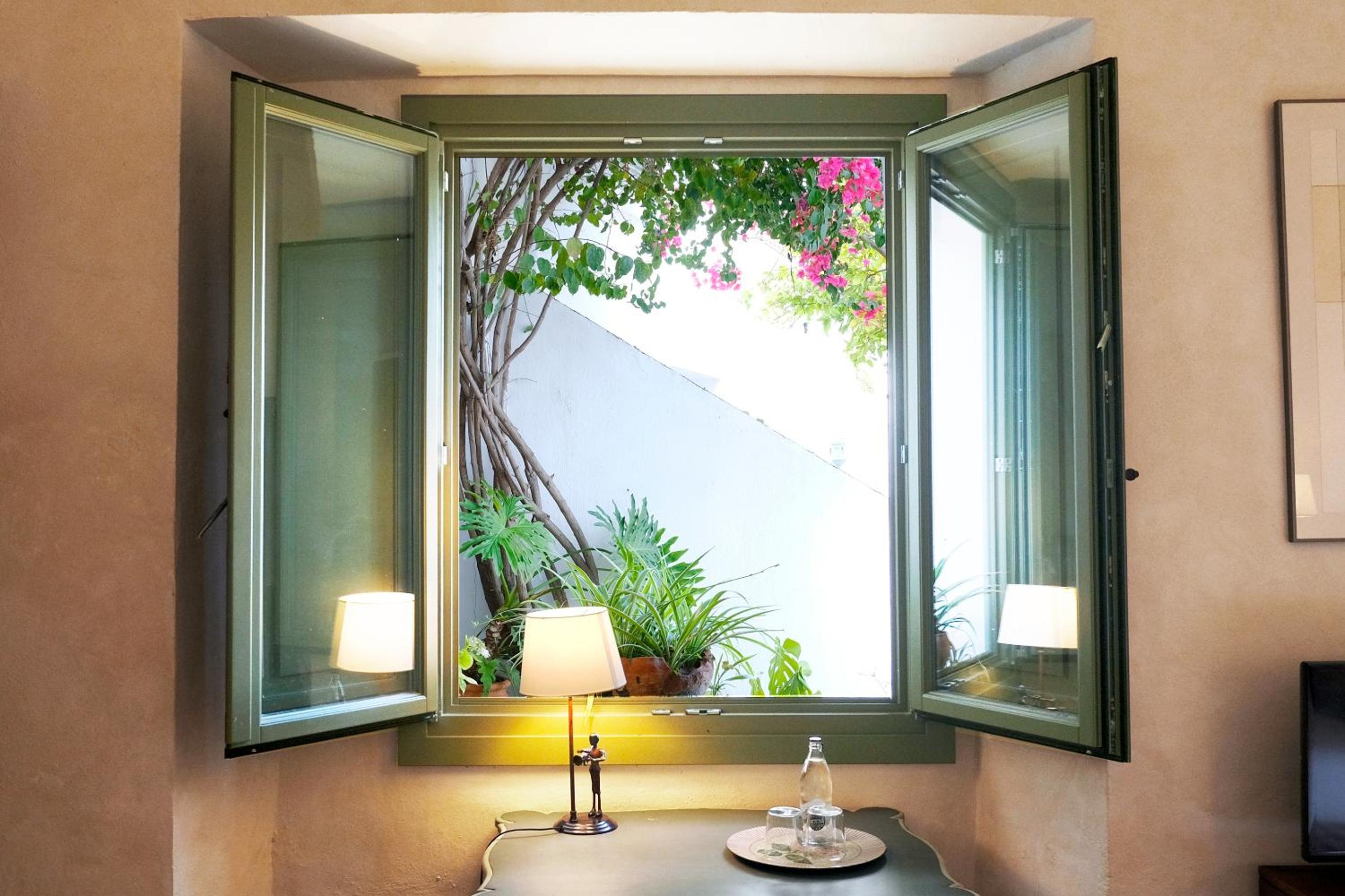 Superior Double Room - Photo 9