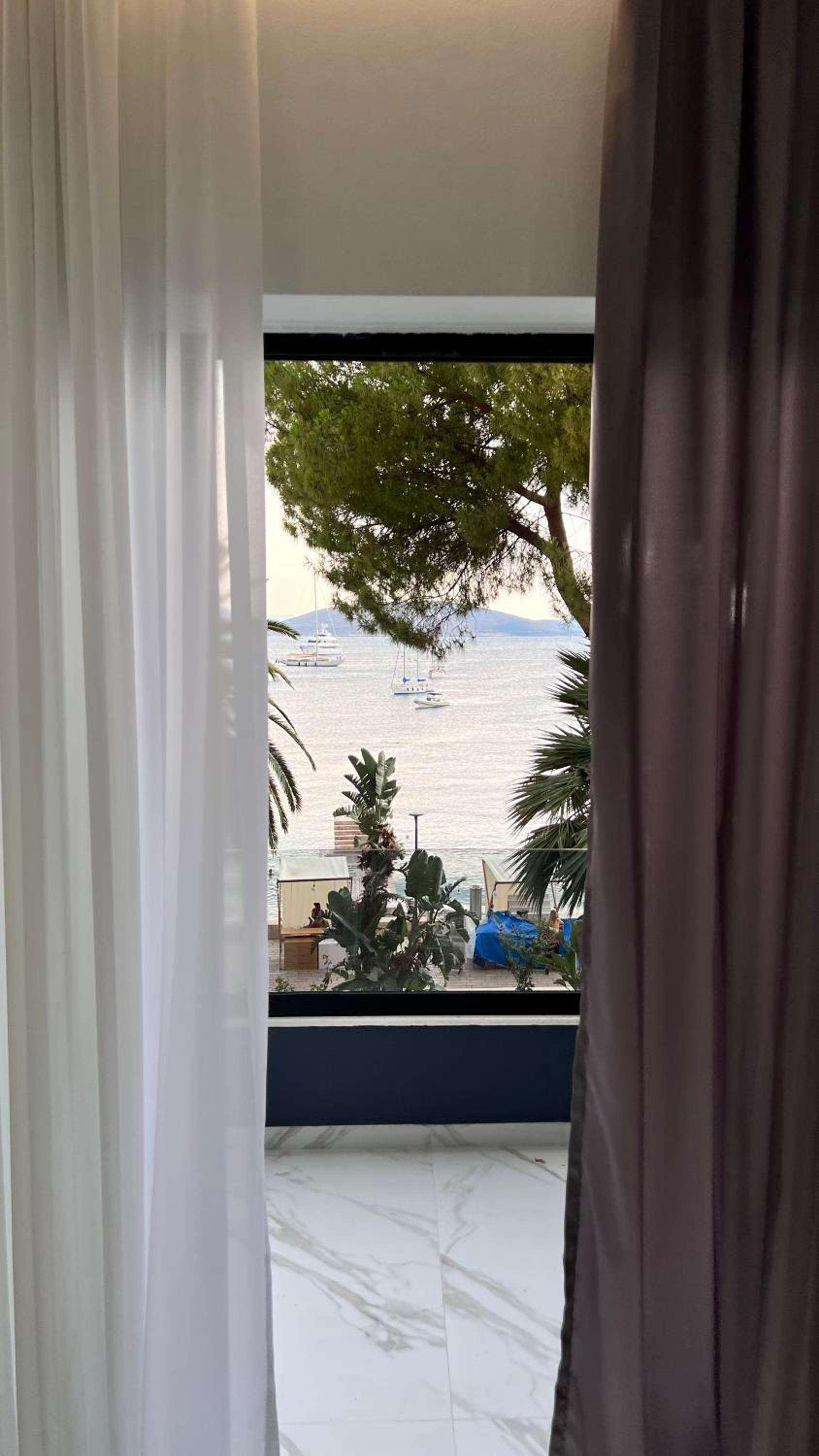 Double Or Twin Room With Sea View
