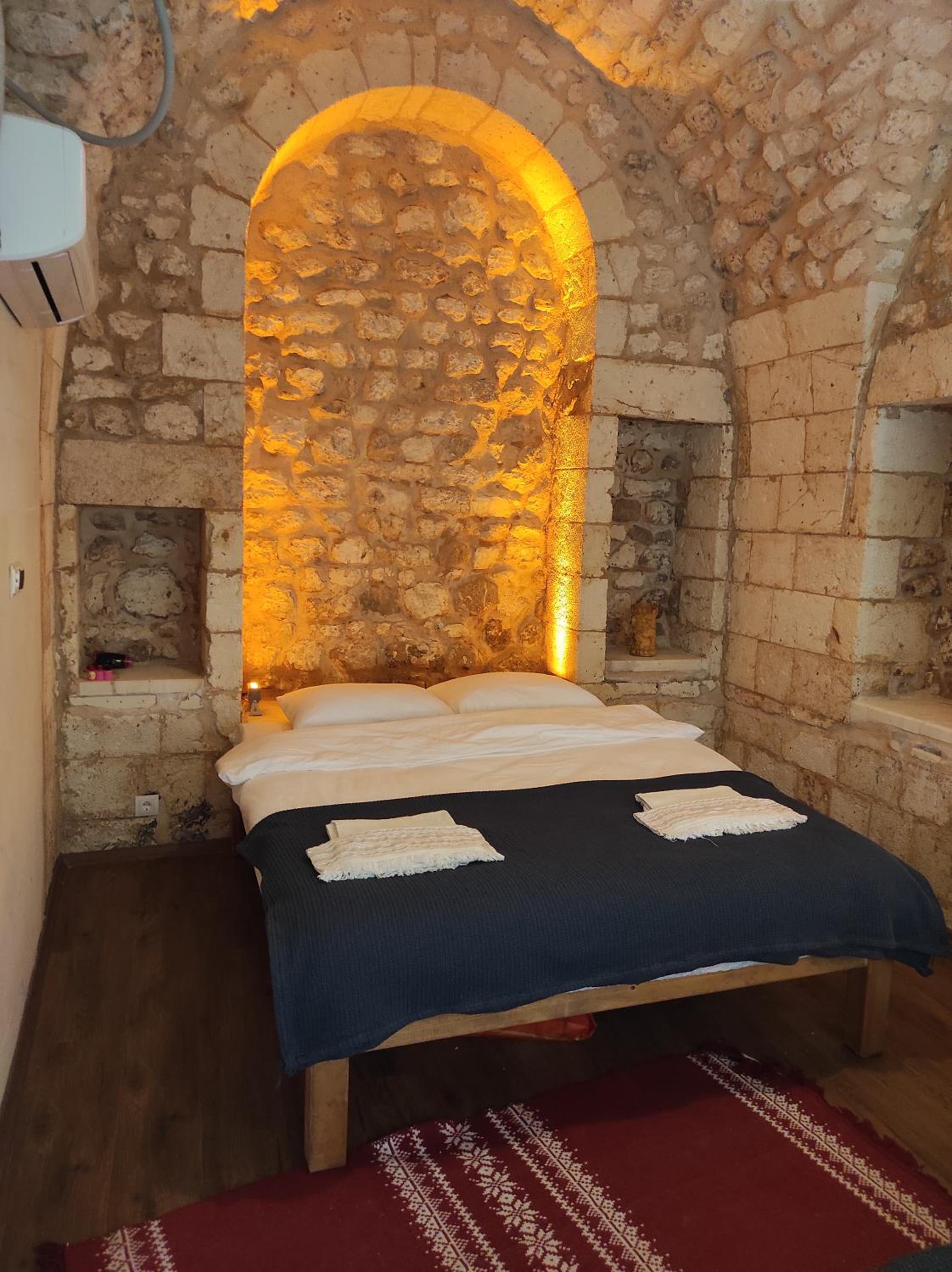 Triple Room with Private Bathroom photo 2
