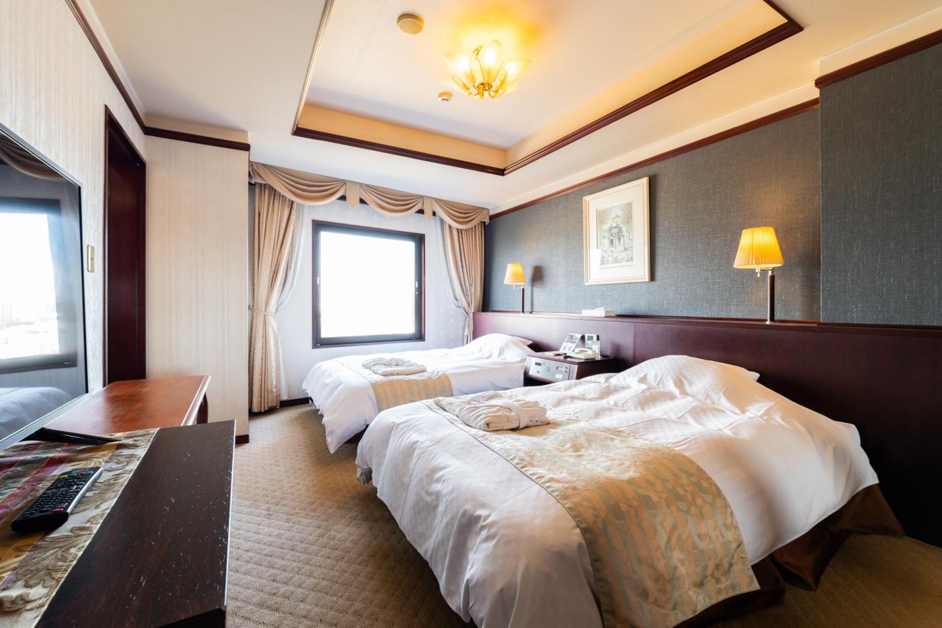 Suite Room - Non-Smoking