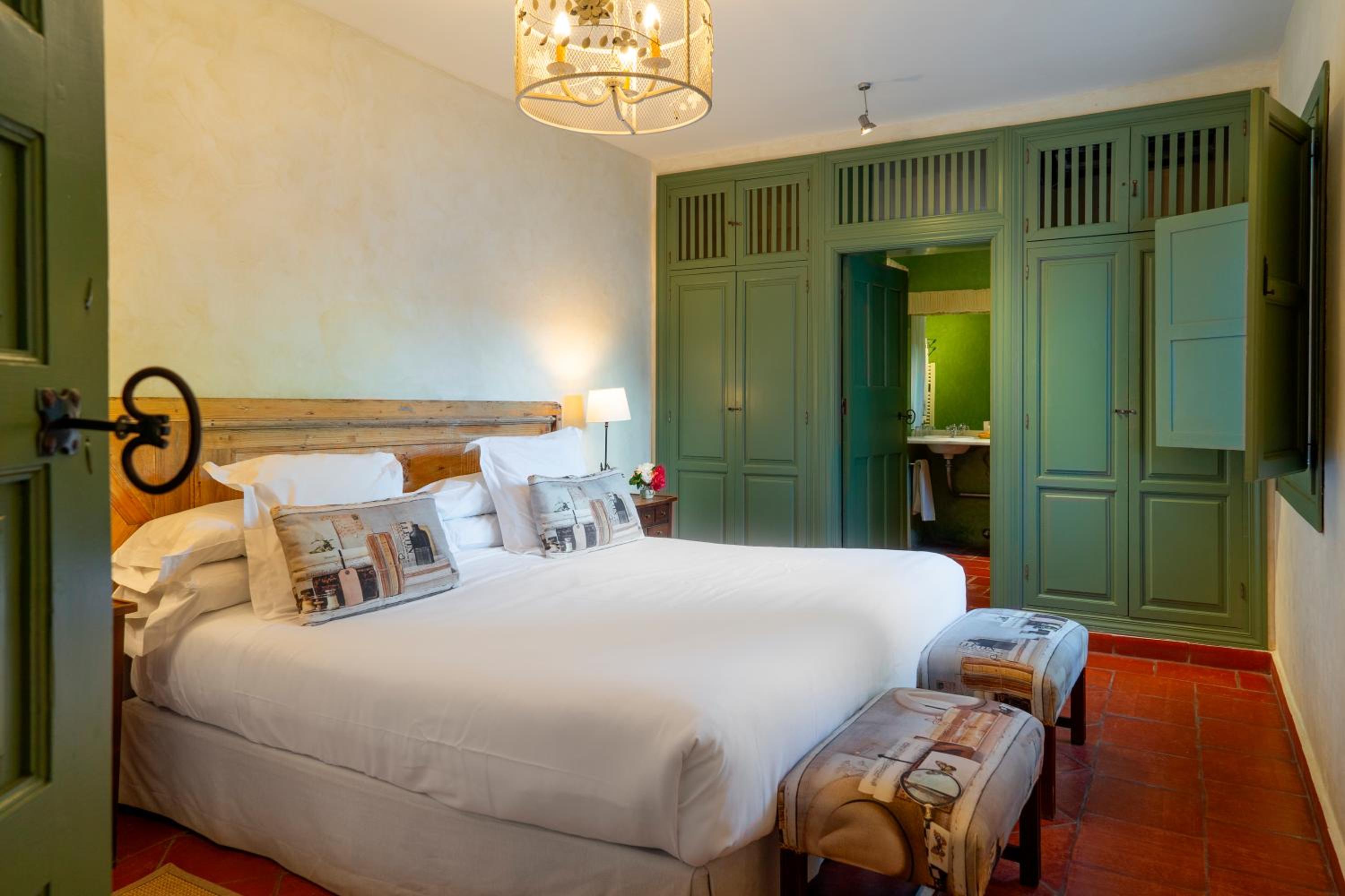 Junior Suite - Photo 1