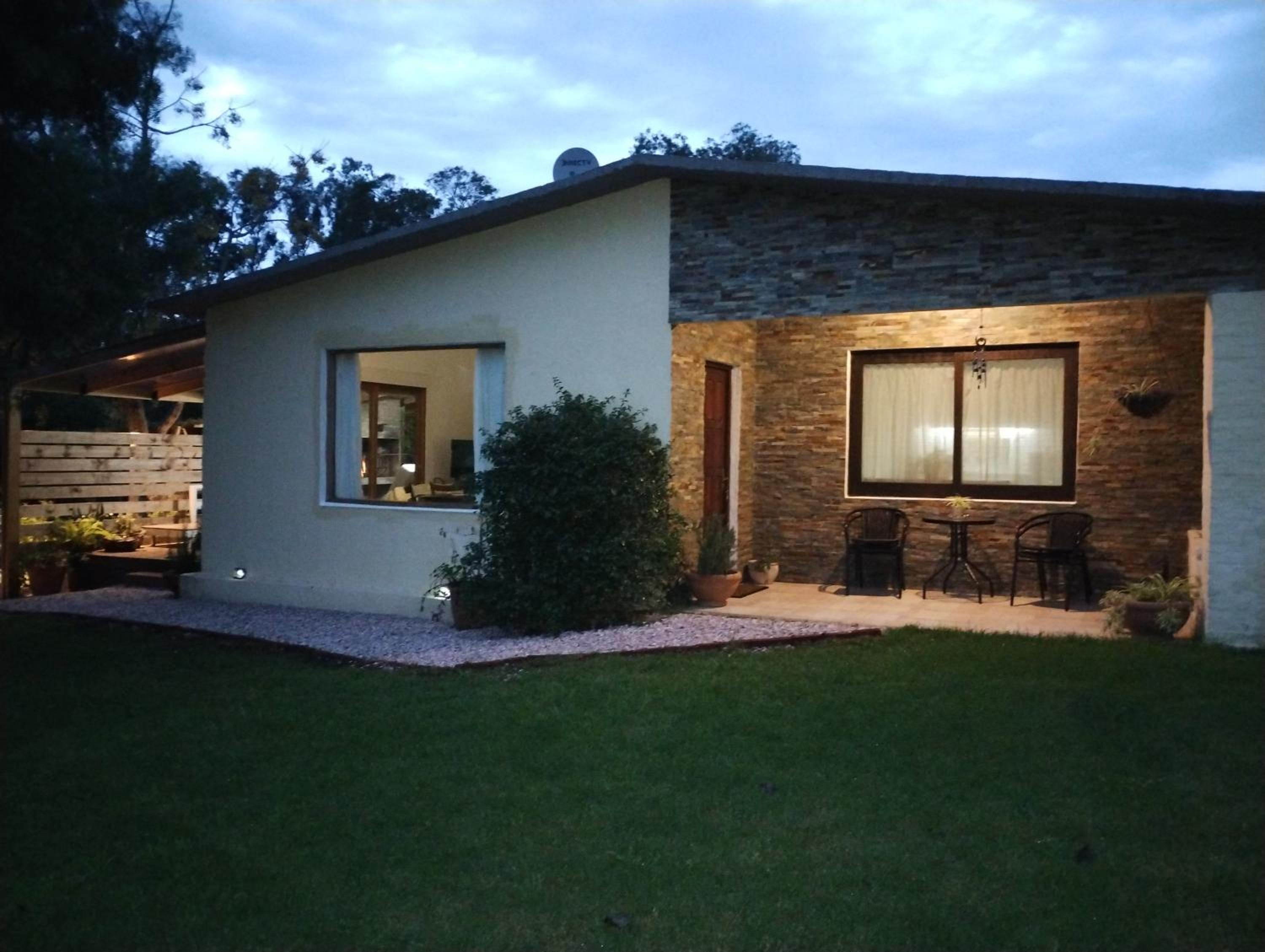 Three-Bedroom House photo 1