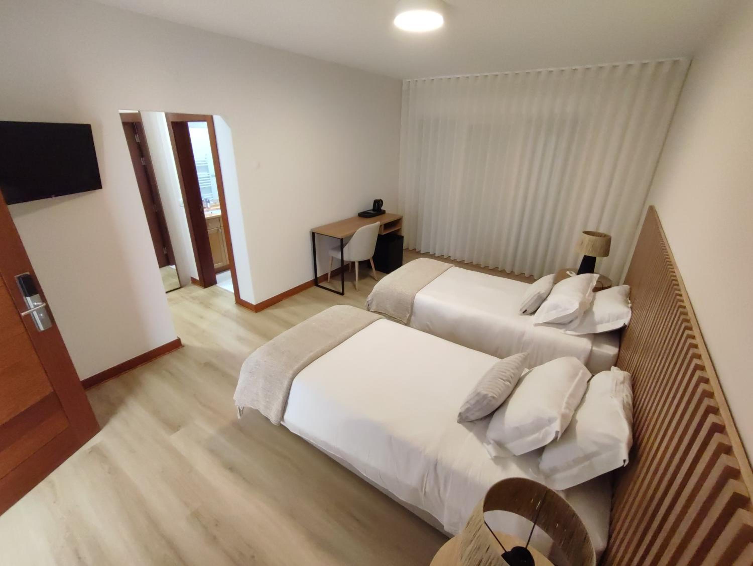 Twin Room with Garden View photo 3