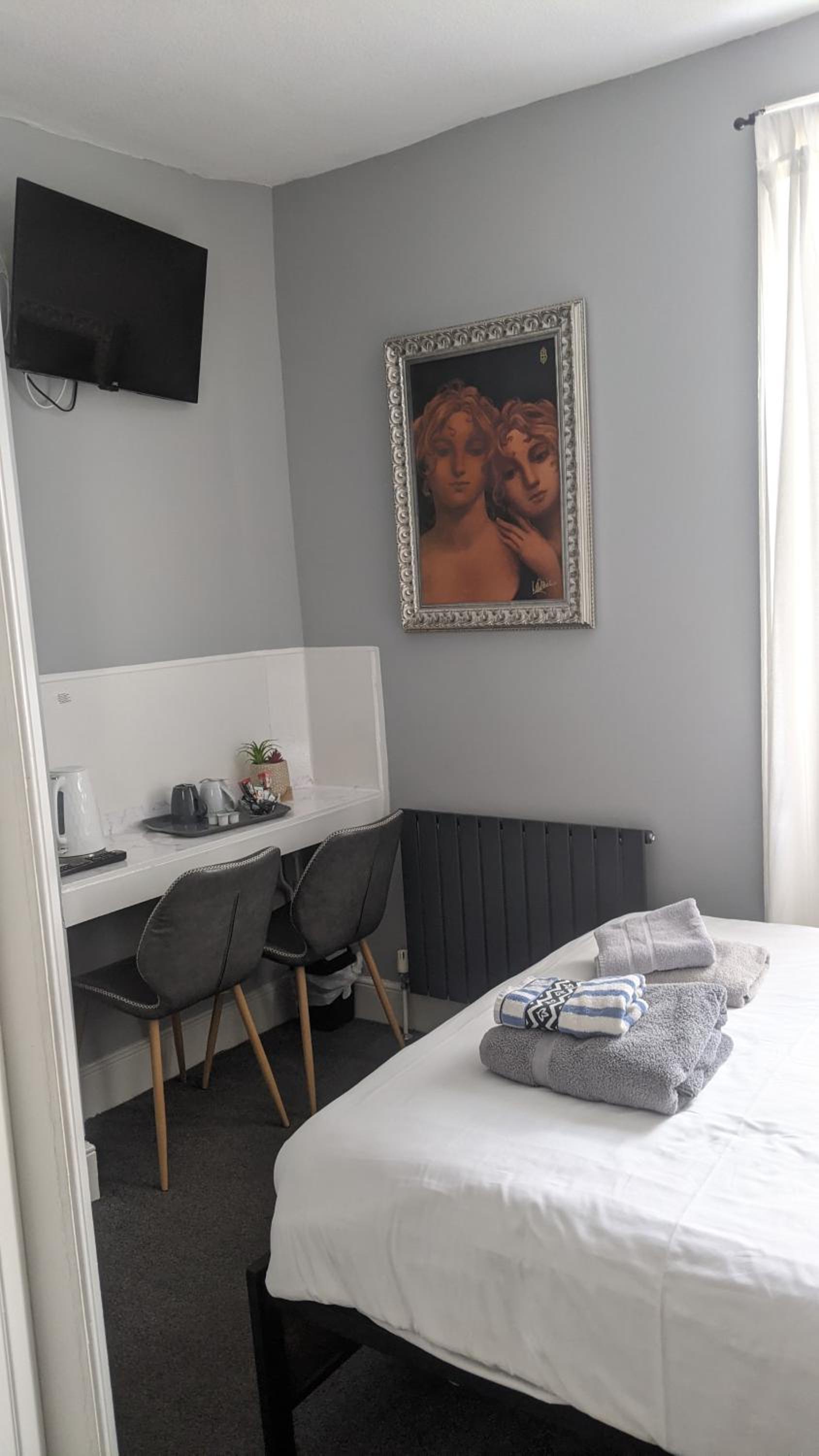 Double Room - Photo 19